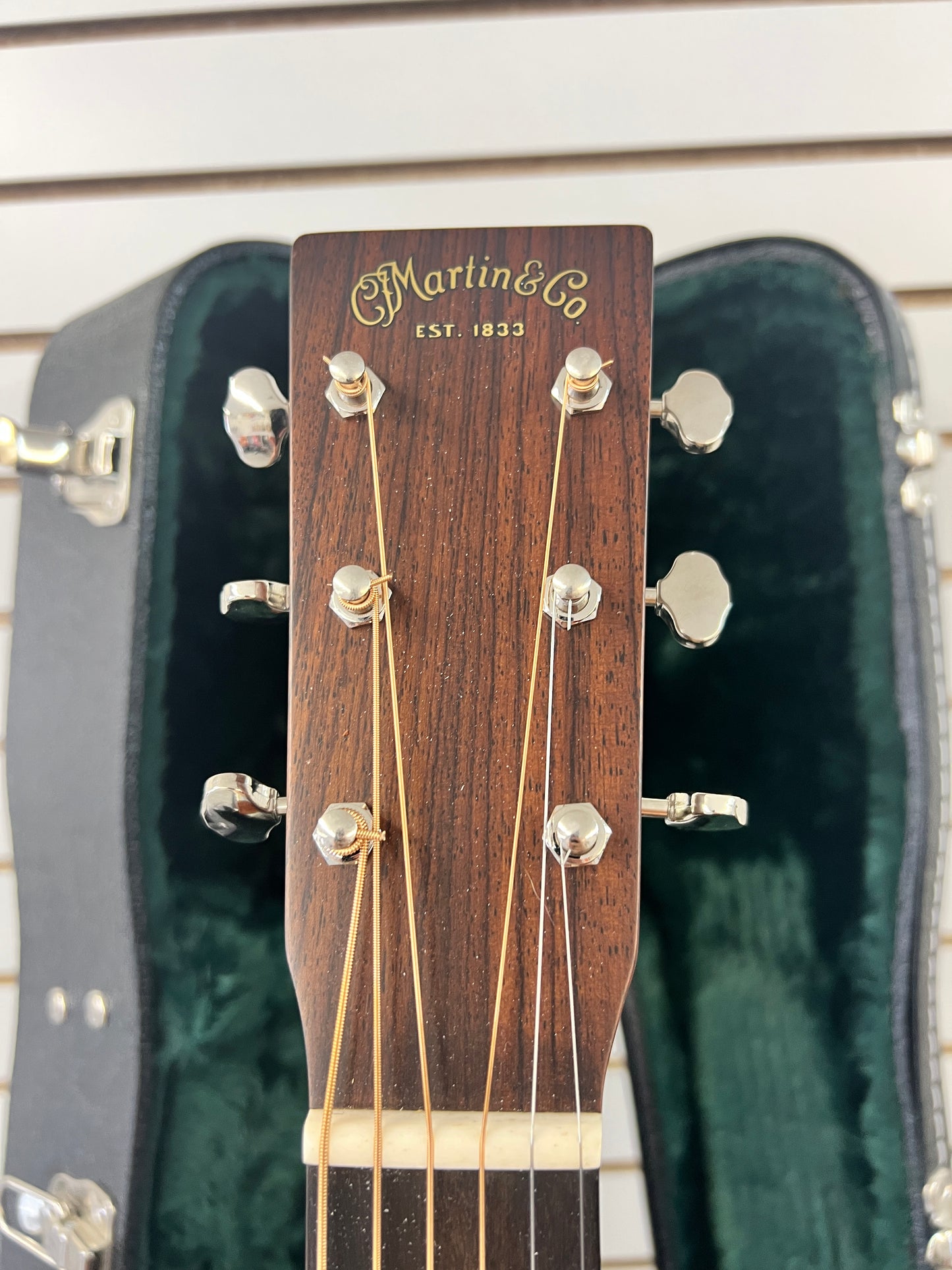 2021 Martin D-18