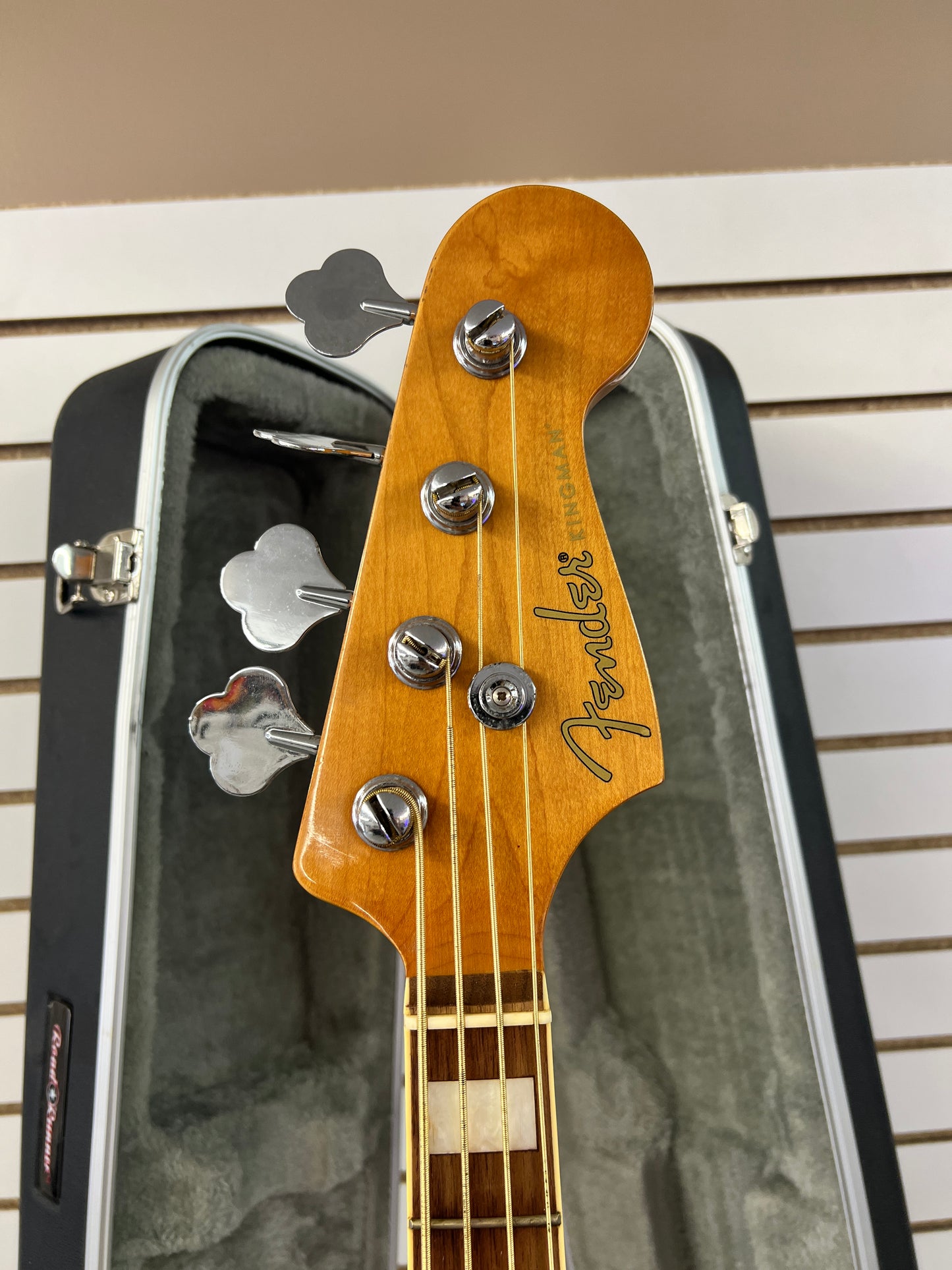 2018 Fender Kingman Acoustic Bass