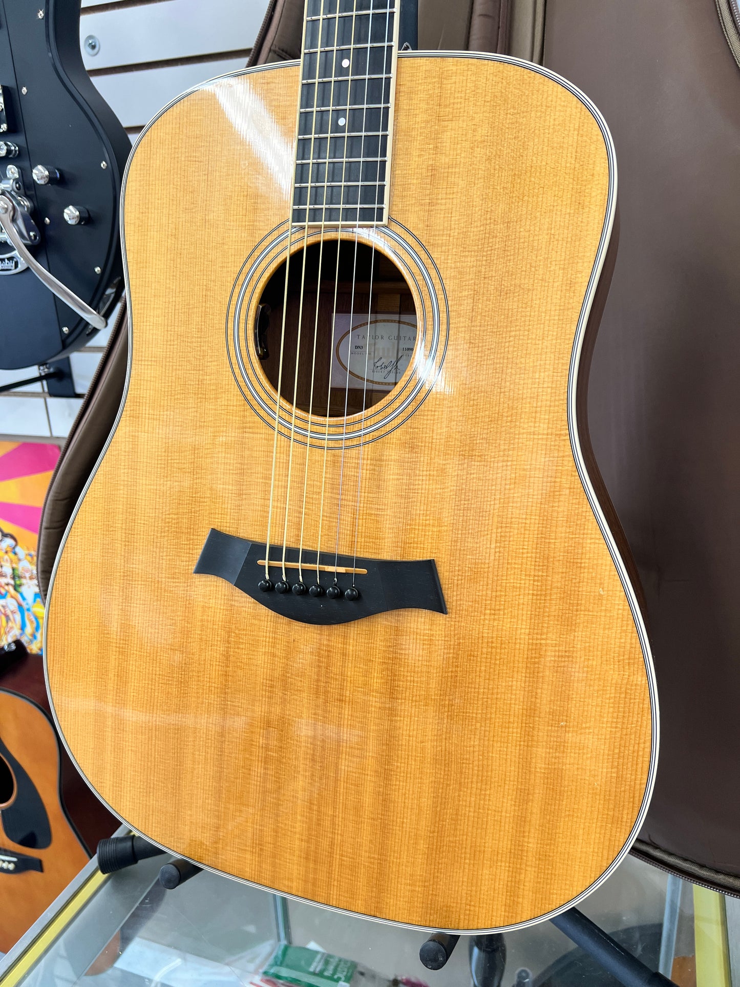 2011 Taylor DN3 (Solid wood, made in USA)