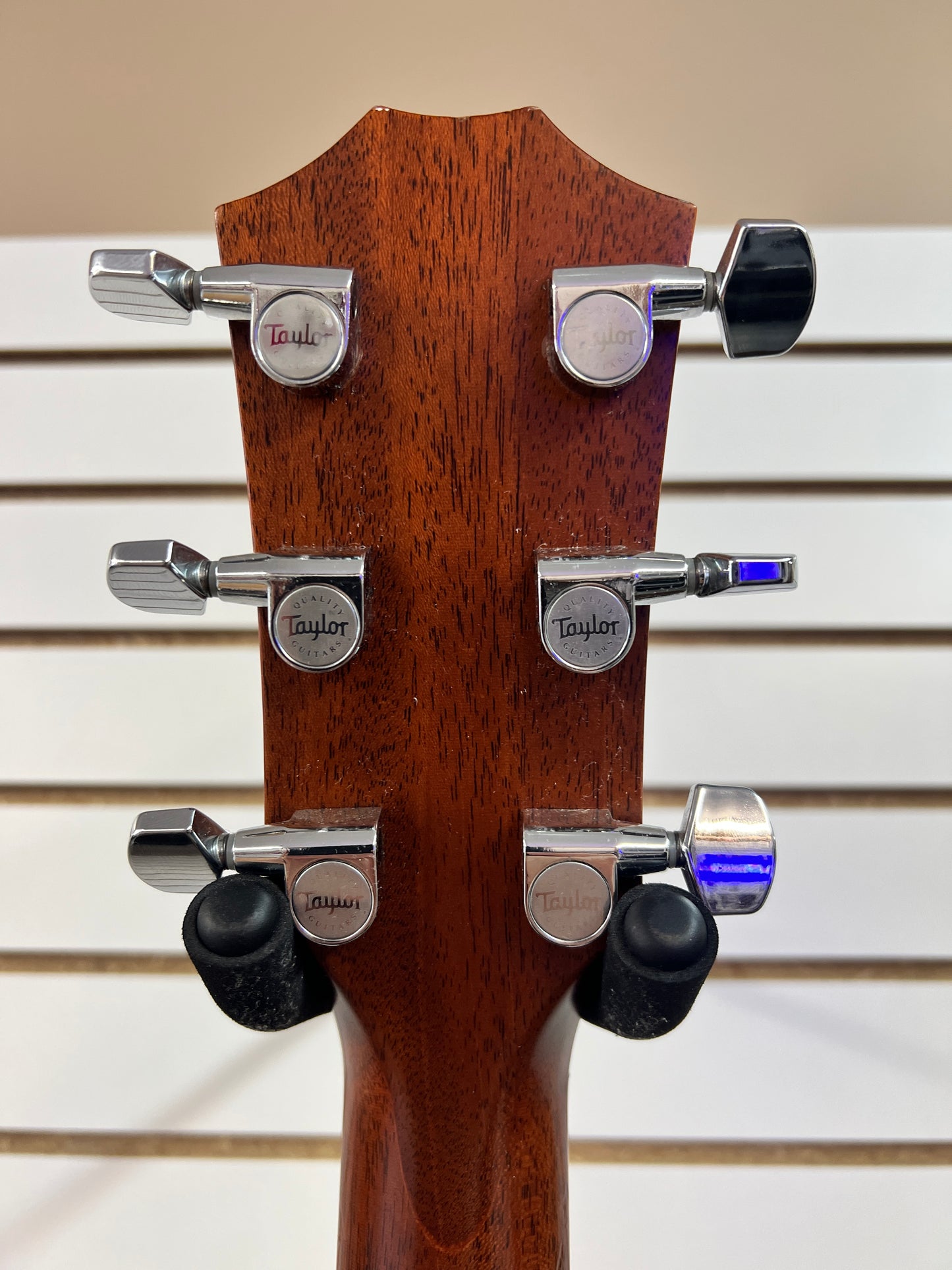 2011 Taylor DN3 (Solid wood, made in USA)
