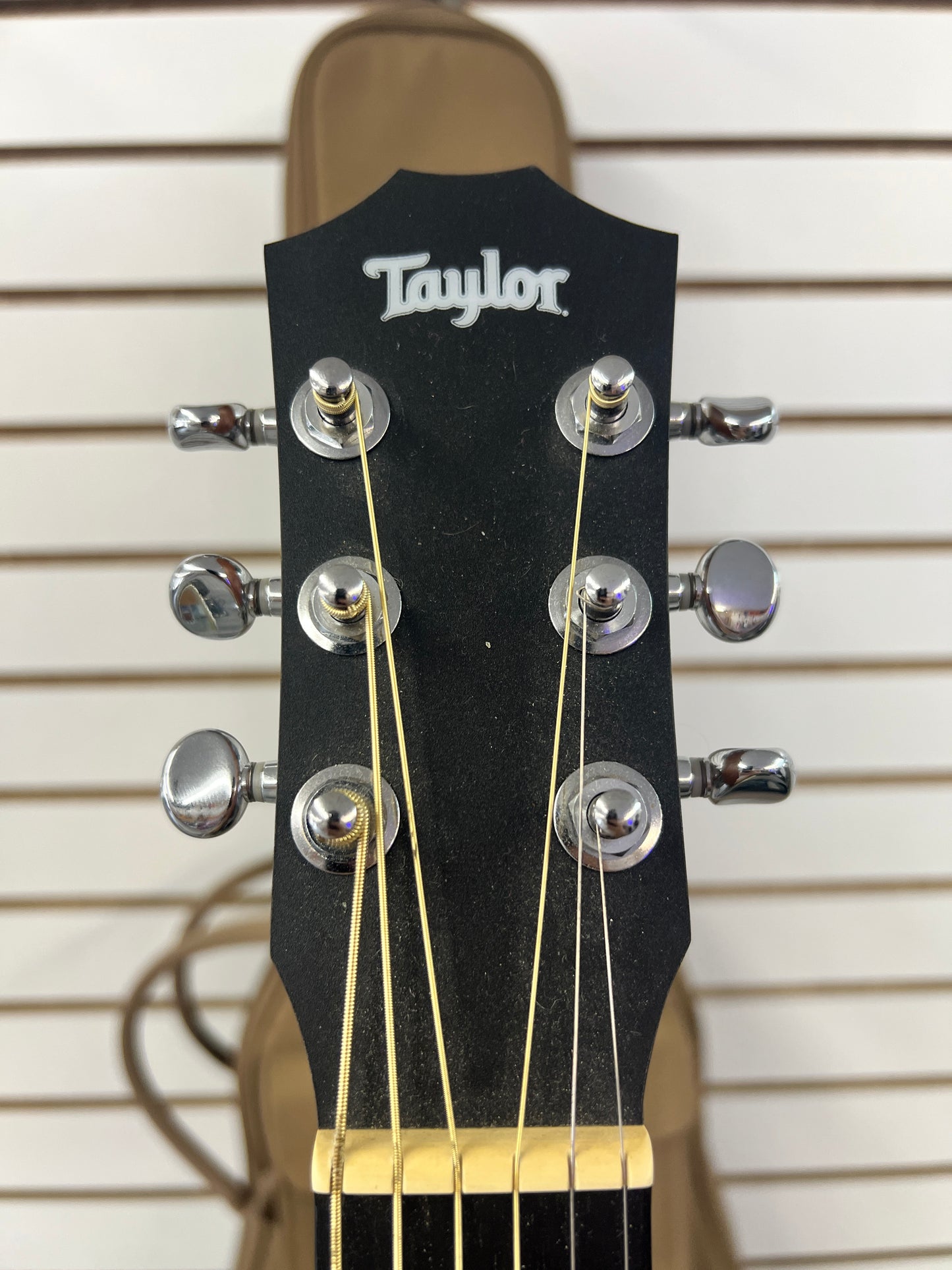 2021 Taylor Baby Taylor BT1