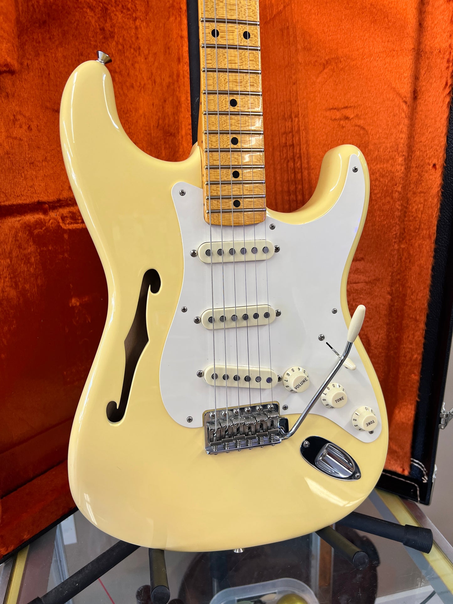 2018 Fender Eric Johnson Signature Stratocaster Thinline
