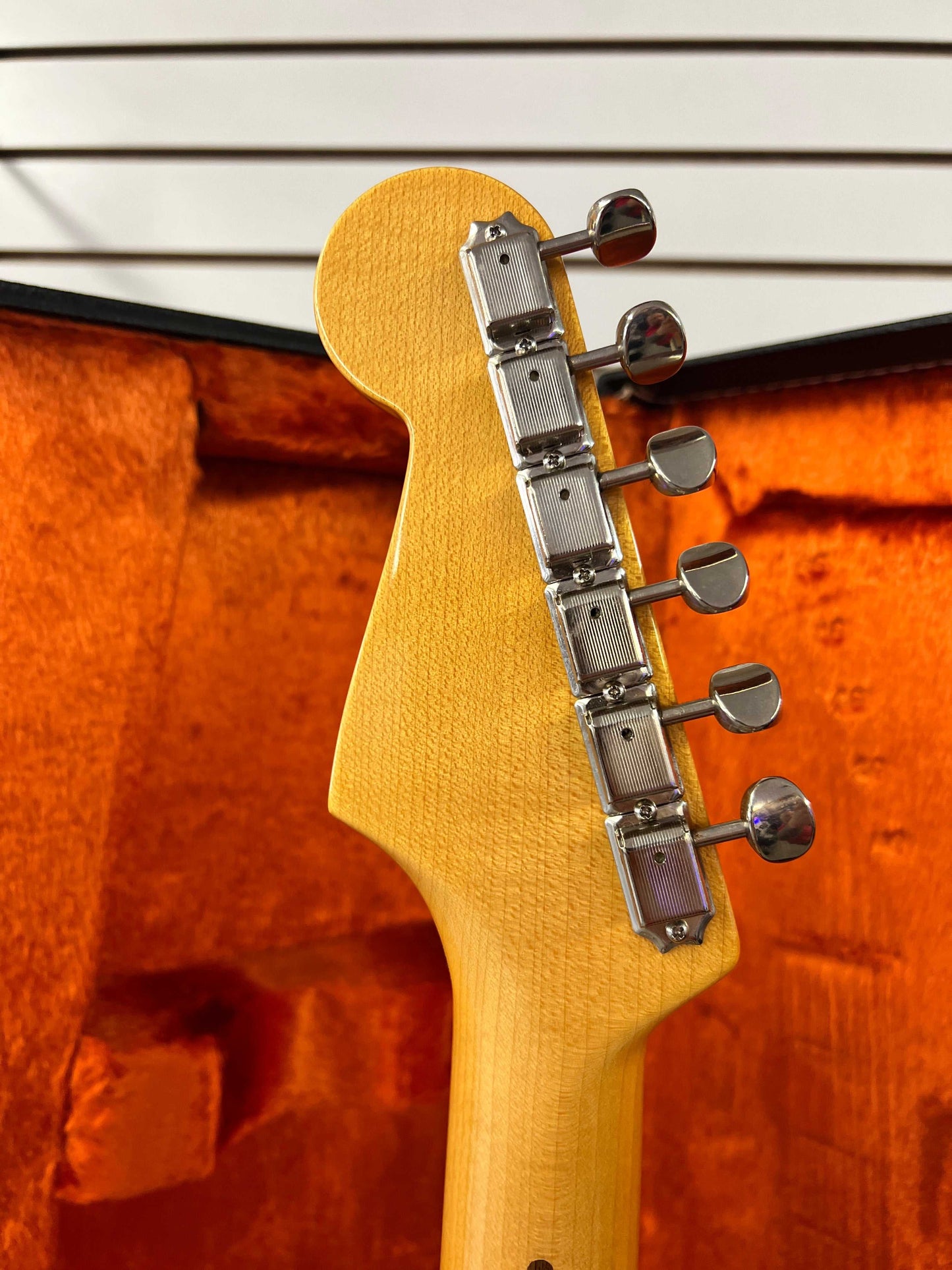 2018 Fender Eric Johnson Signature Stratocaster Thinline