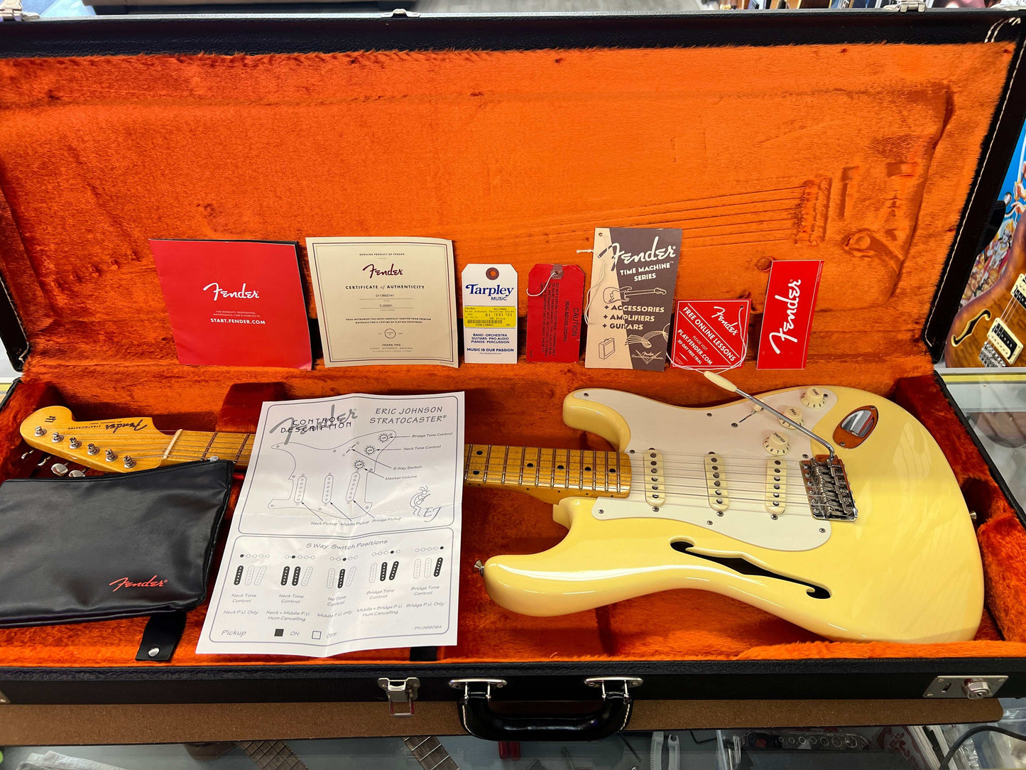 2018 Fender Eric Johnson Signature Stratocaster Thinline