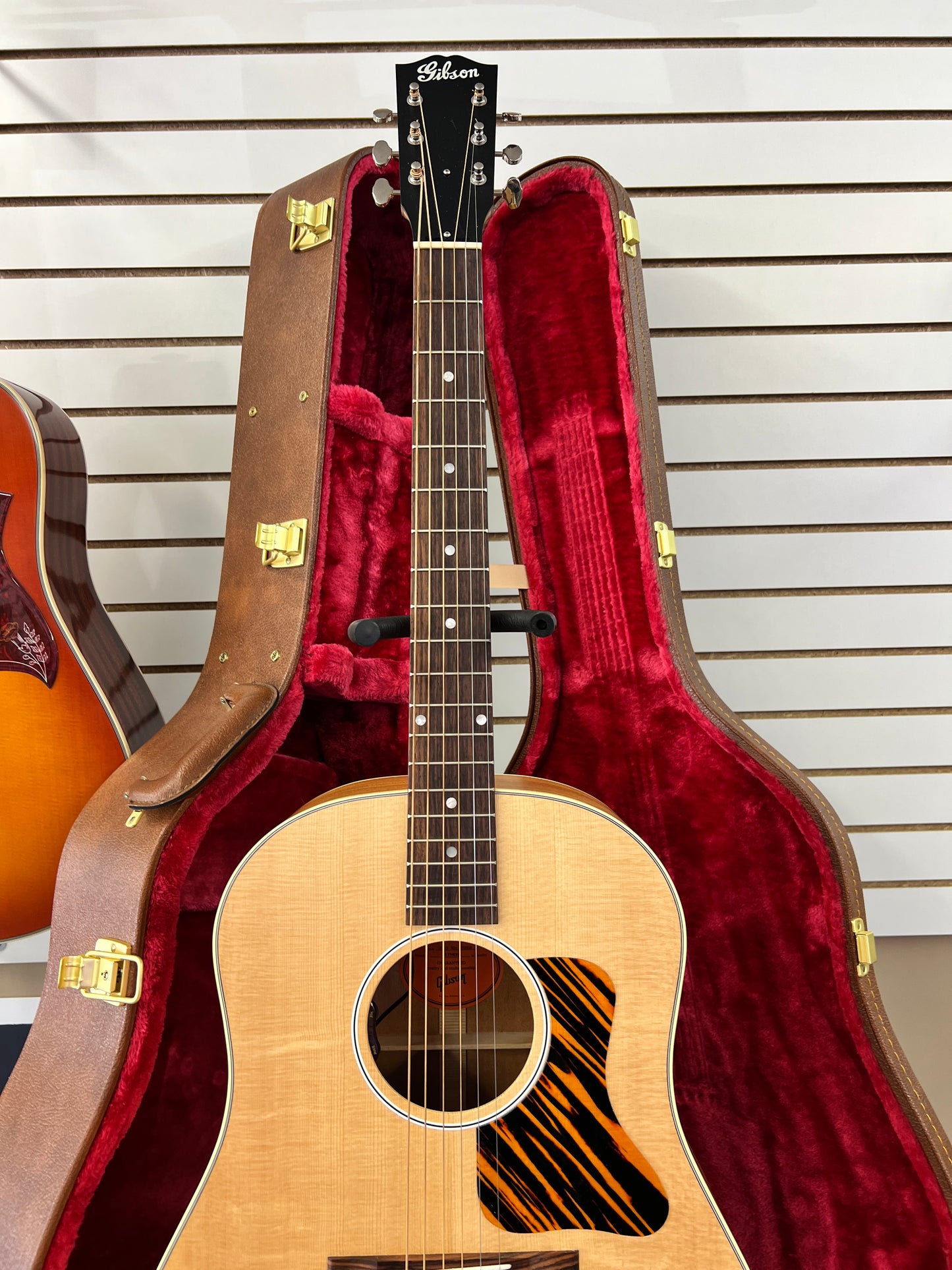 2024 Gibson J-35 '30s Faded