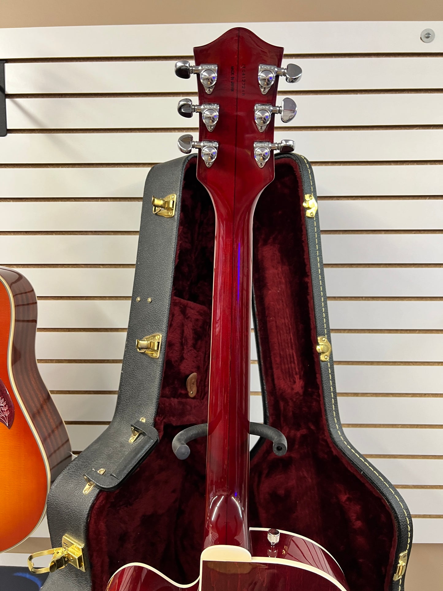 2004 Gretsch G6119 Tennessee Rose