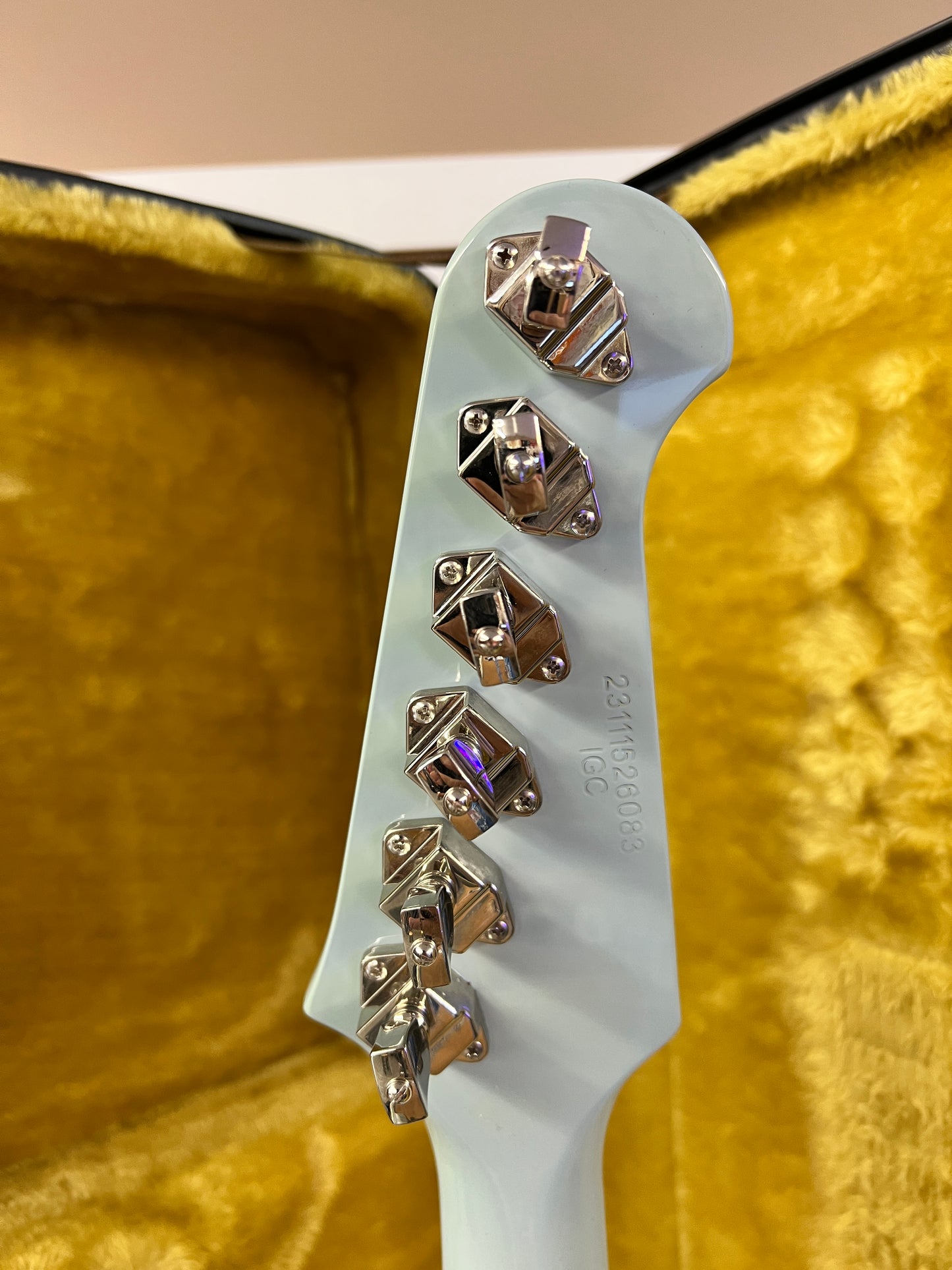 Epiphone "Inspired by Gibson Custom" '63 Firebird V