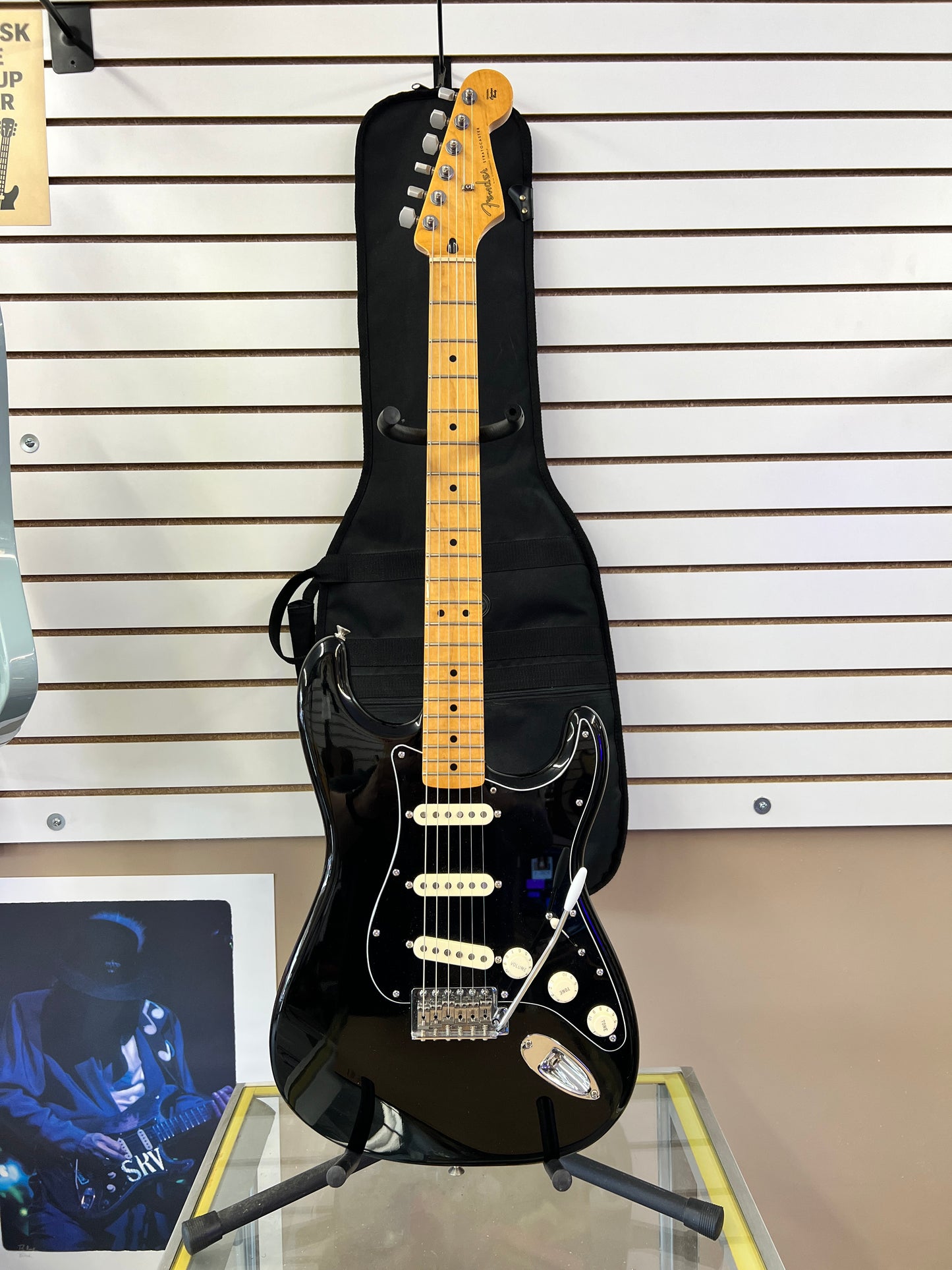 2011 Fender Special Edition Standard Stratocaster w/ Custom Shop pickups MIM