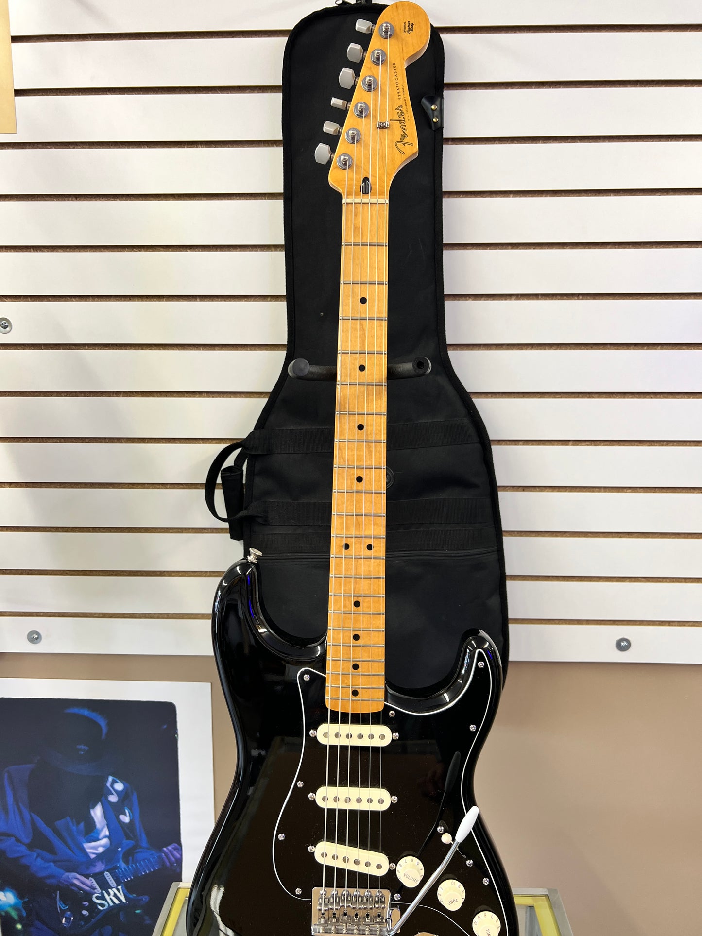 2011 Fender Special Edition Standard Stratocaster w/ Custom Shop pickups MIM