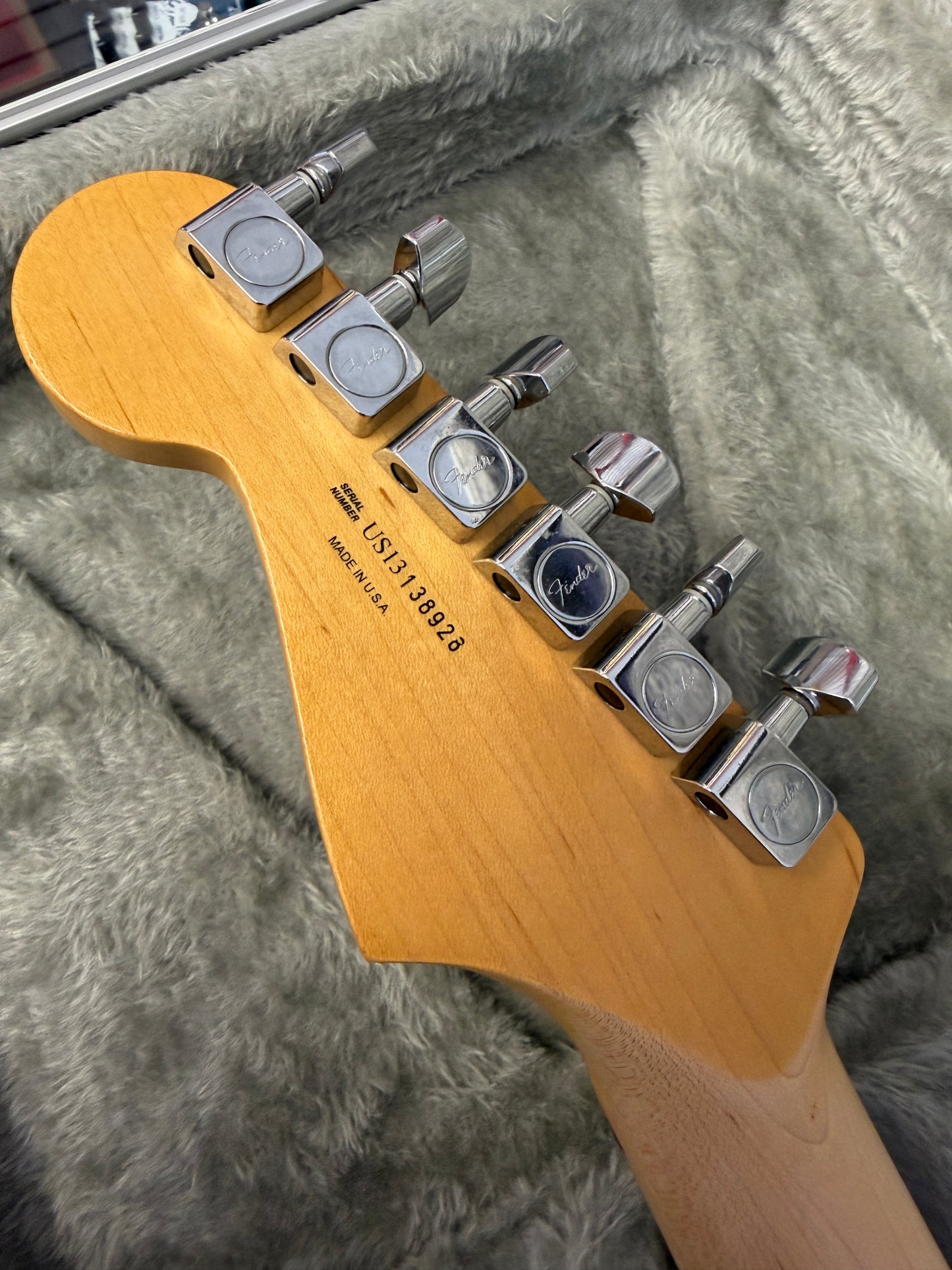 2013 Fender American Deluxe Stratocaster "V" Neck
