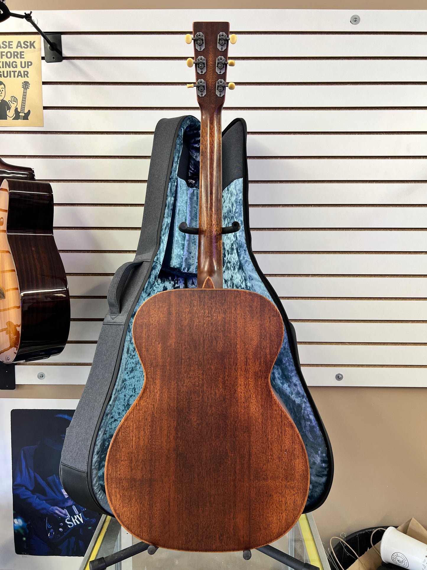 2022 Martin 000-15m Streetmaster