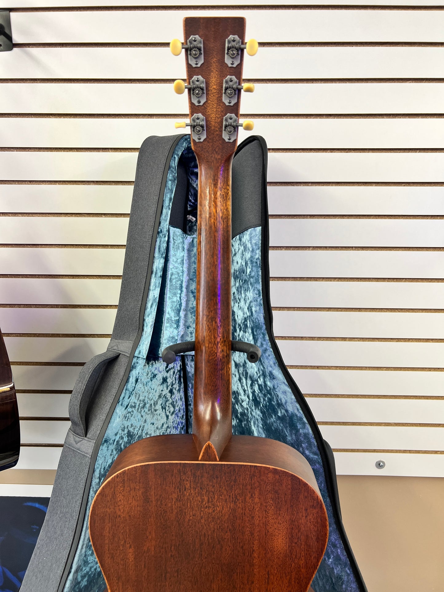2022 Martin 000-15m Streetmaster