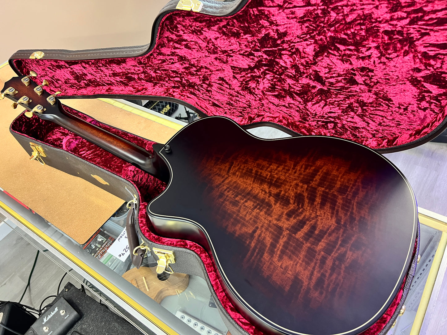 2020 Taylor Builder’s Edition 324ce