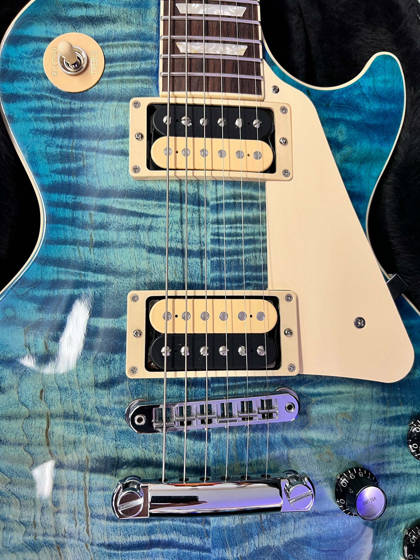 2024 Gibson Les Paul Traditional Pro V