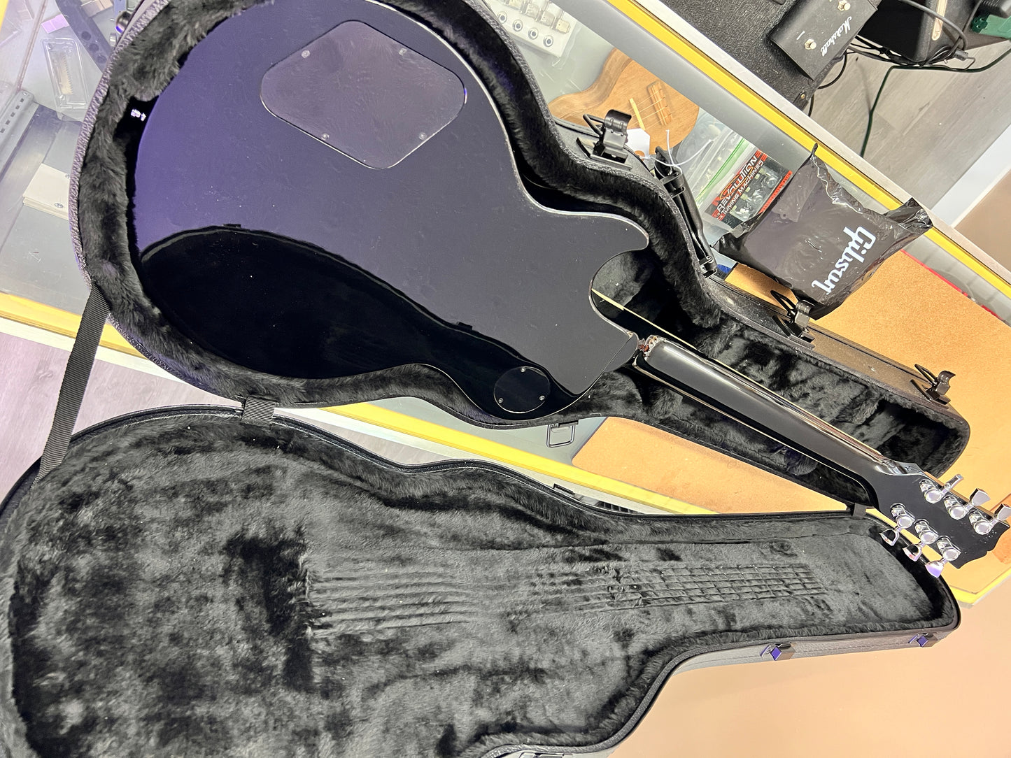2024 Gibson Les Paul Traditional Pro V