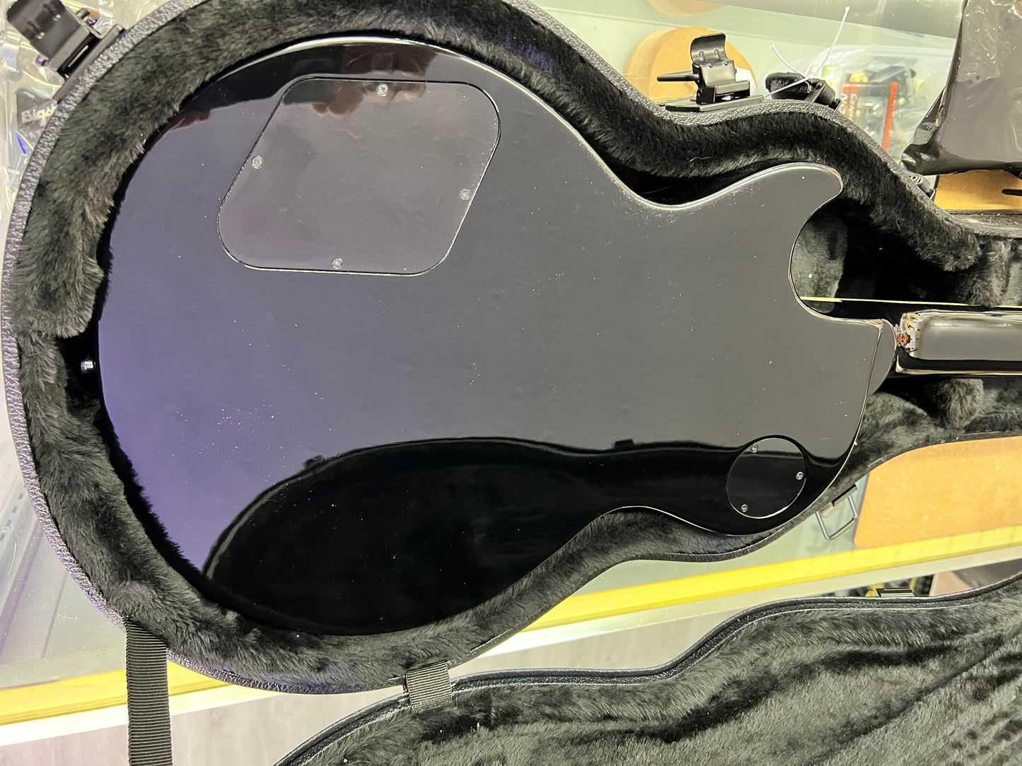 2024 Gibson Les Paul Traditional Pro V