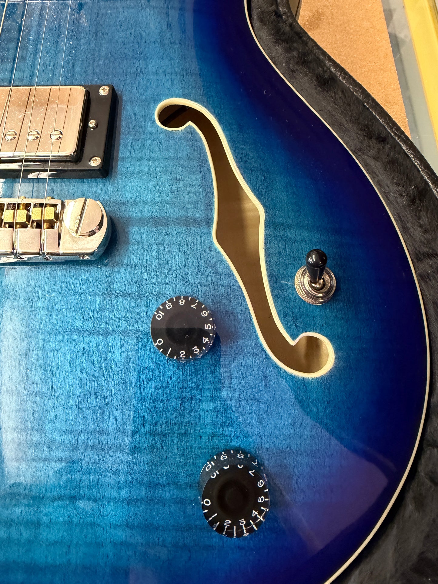 2022 PRS SE Hollowbody II