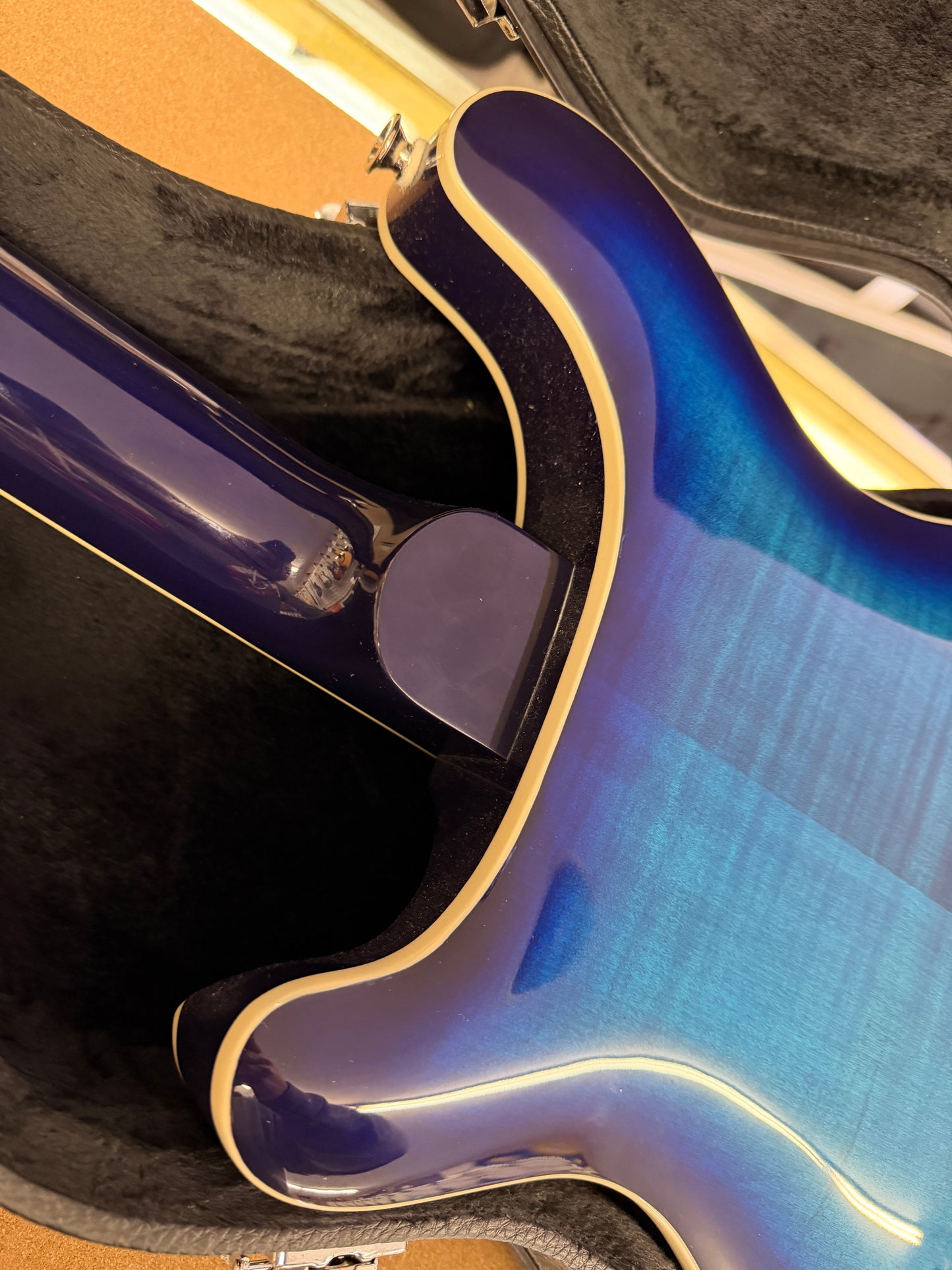 2022 PRS SE Hollowbody II