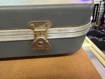 Heartfield by Fender Hard shell case.