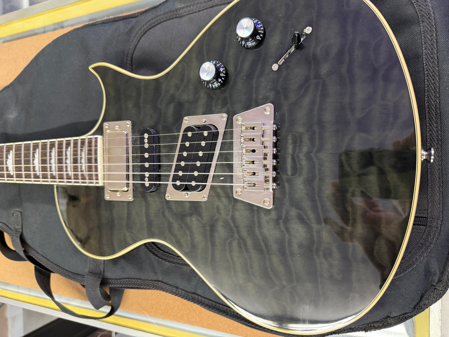2016 Epiphone Nighthawk Custom Reissue