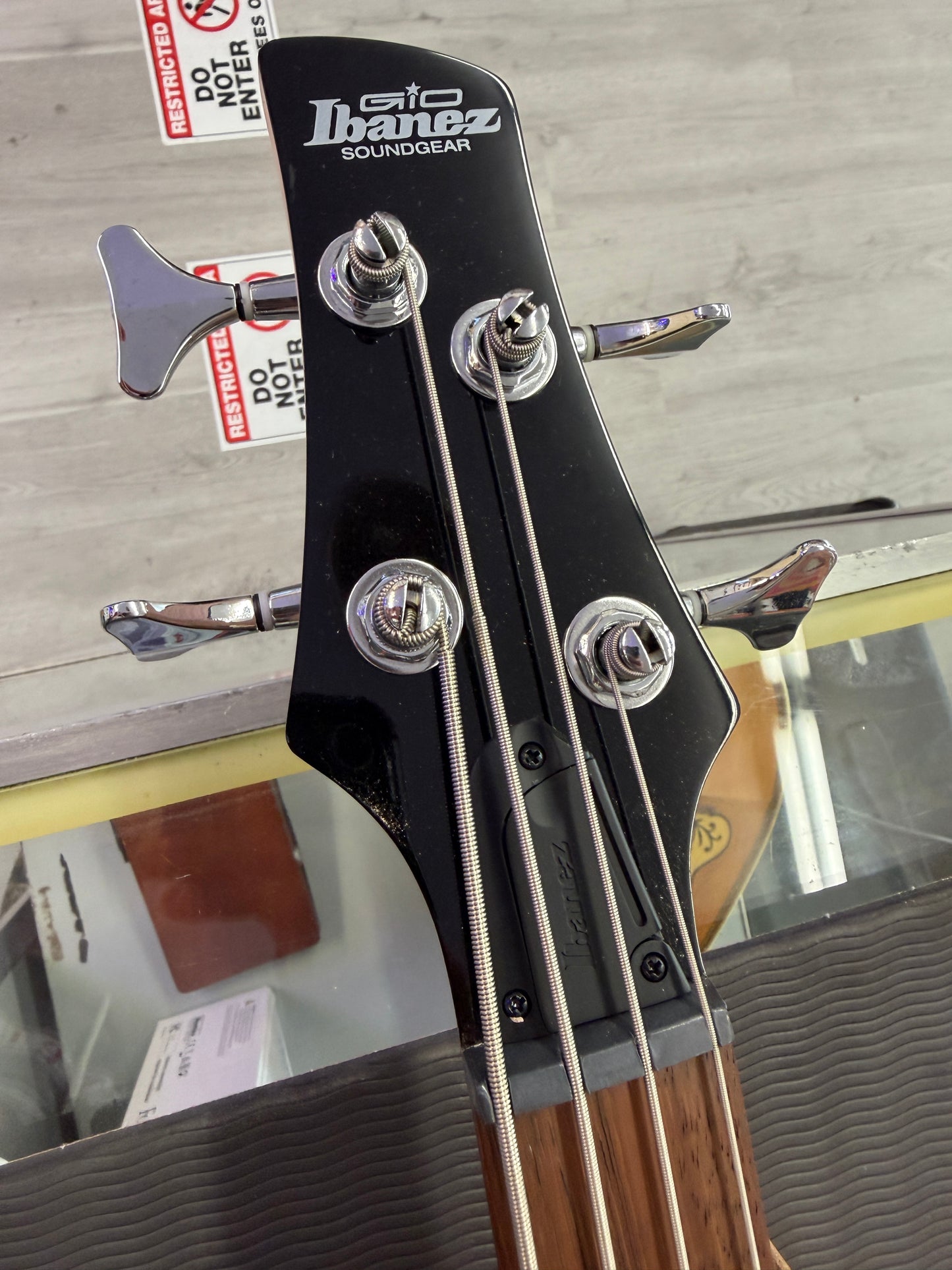 2021 Ibanez GSR200 Soundgear Bass Guitar