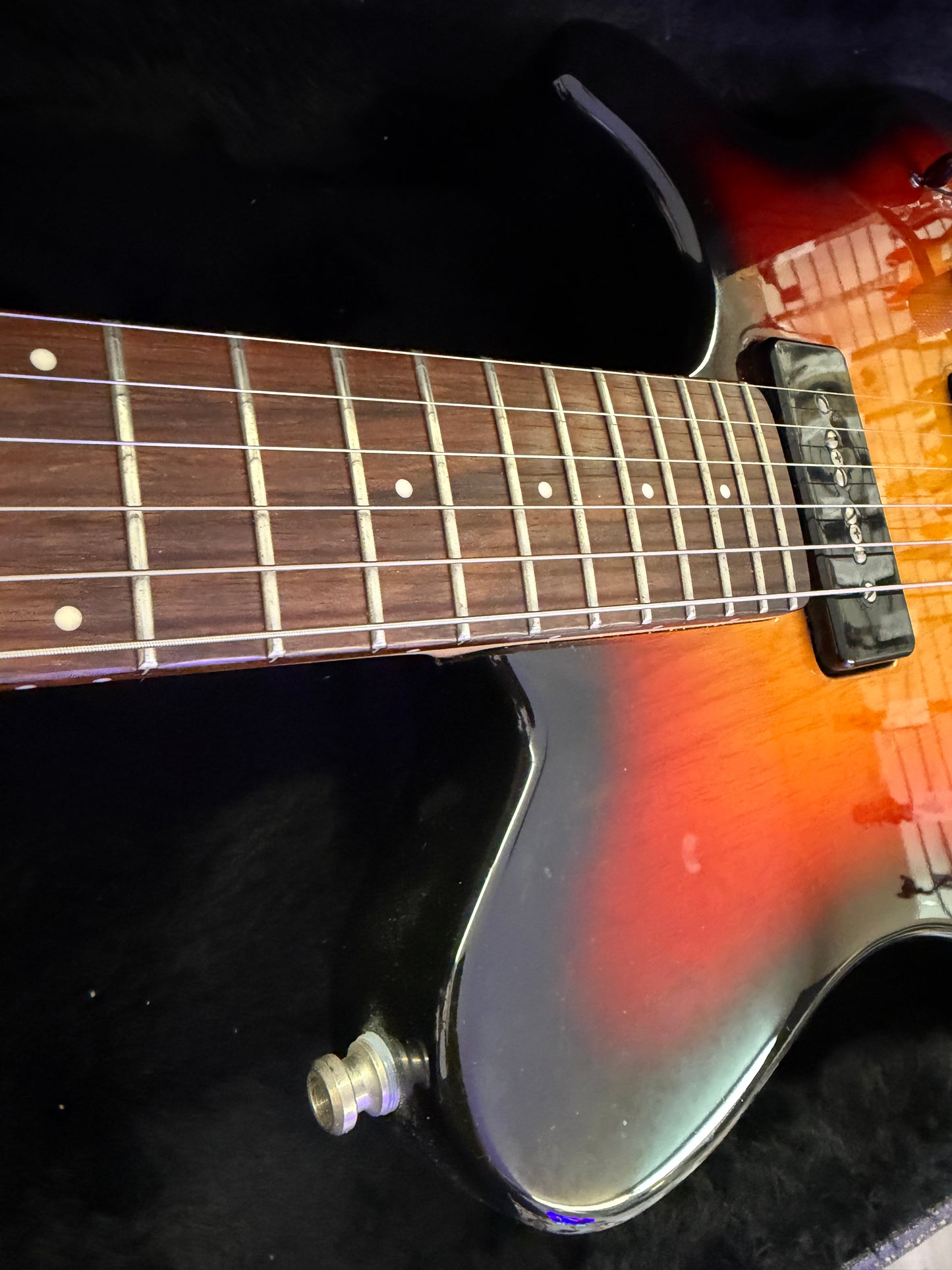 1999 Ernie Ball Music Man Axis Sport MM-90 Tremolo