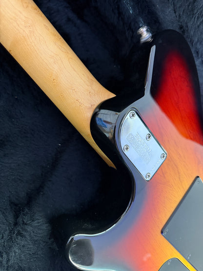 1999 Ernie Ball Music Man Axis Sport MM-90 Tremolo