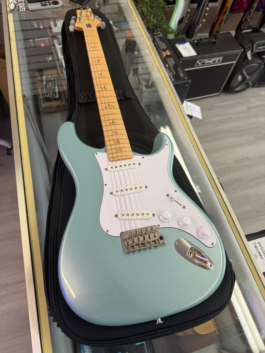 2022 PRS Silver Sky