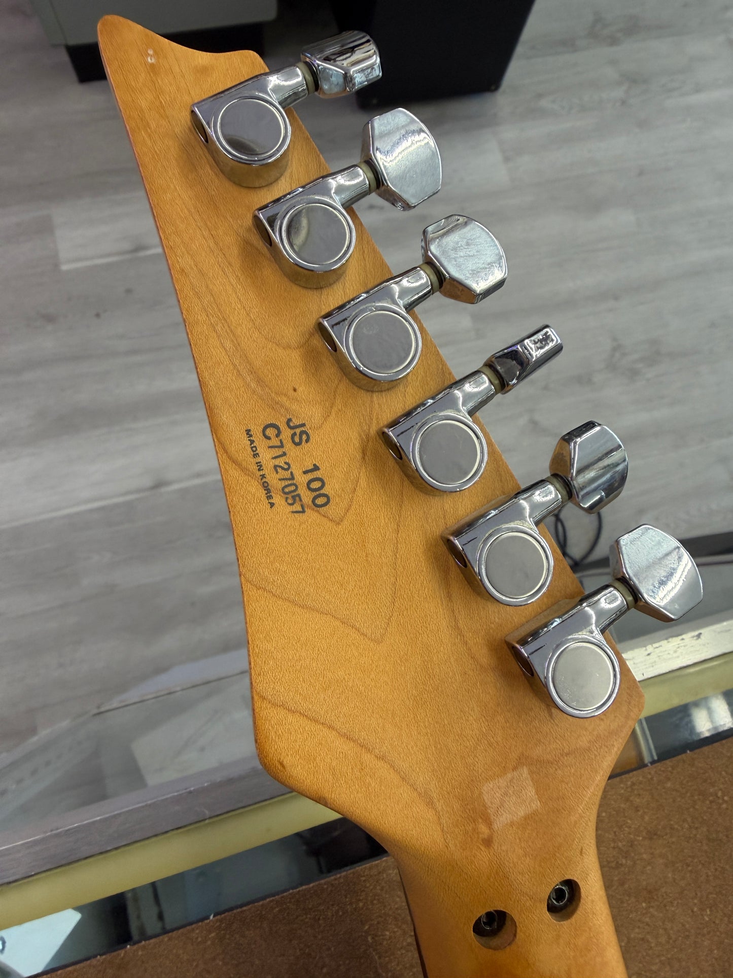 2012 Ibanez JS100 Joe Satriani