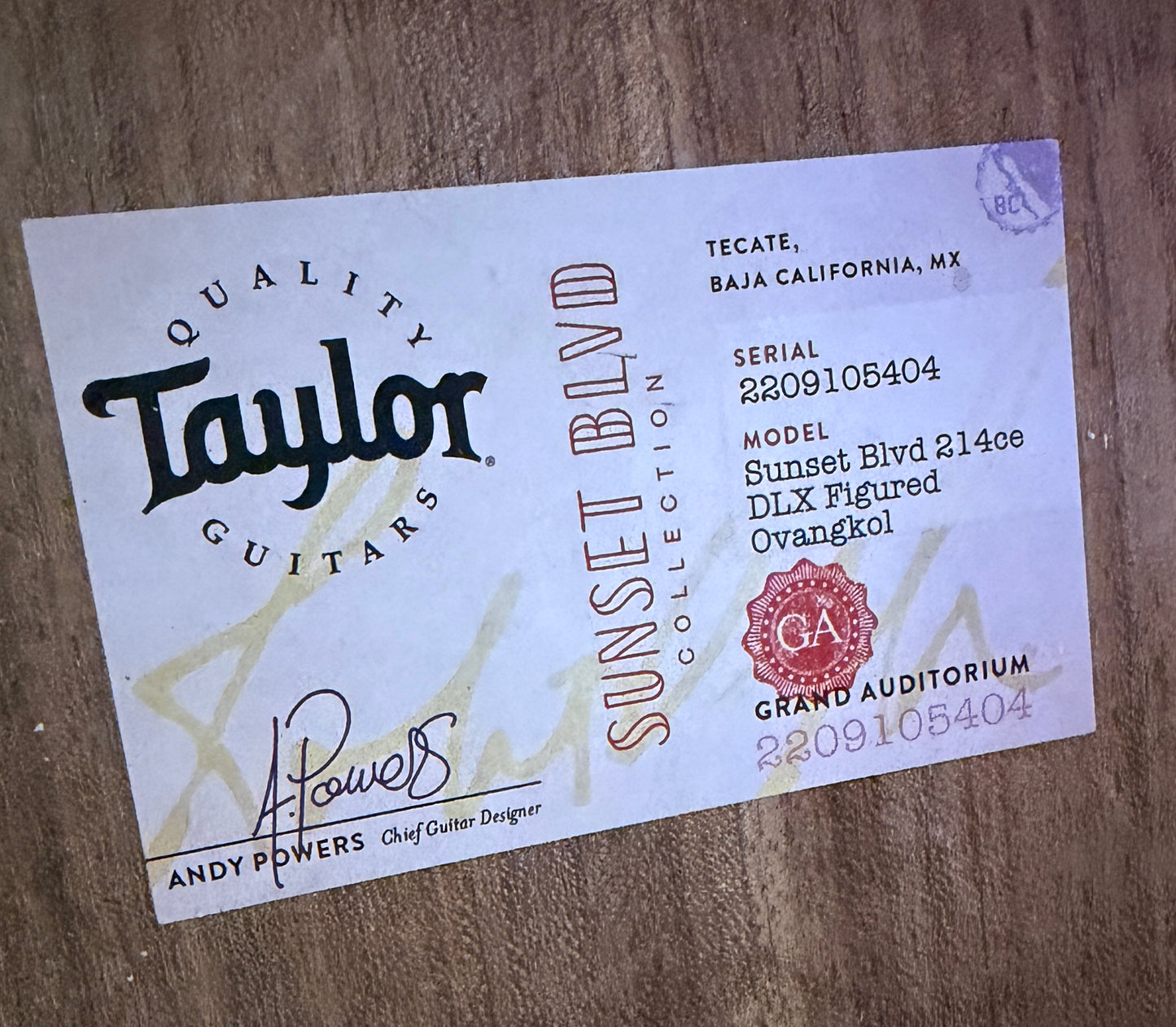2025 Taylor Sunset Blvd 214 Deluxe Figured Ovangkol