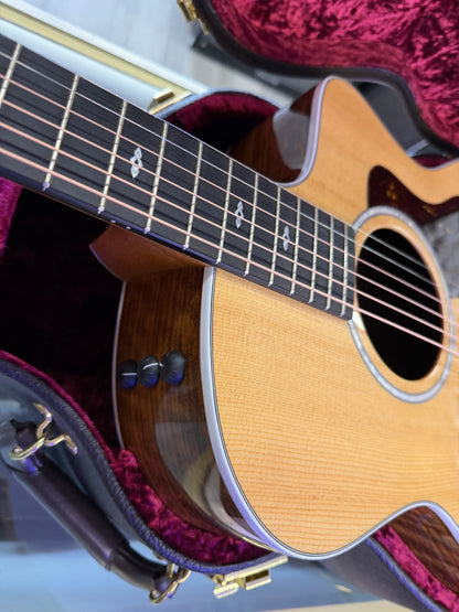 2025 Taylor Sunset Blvd 214 Deluxe Figured Ovangkol