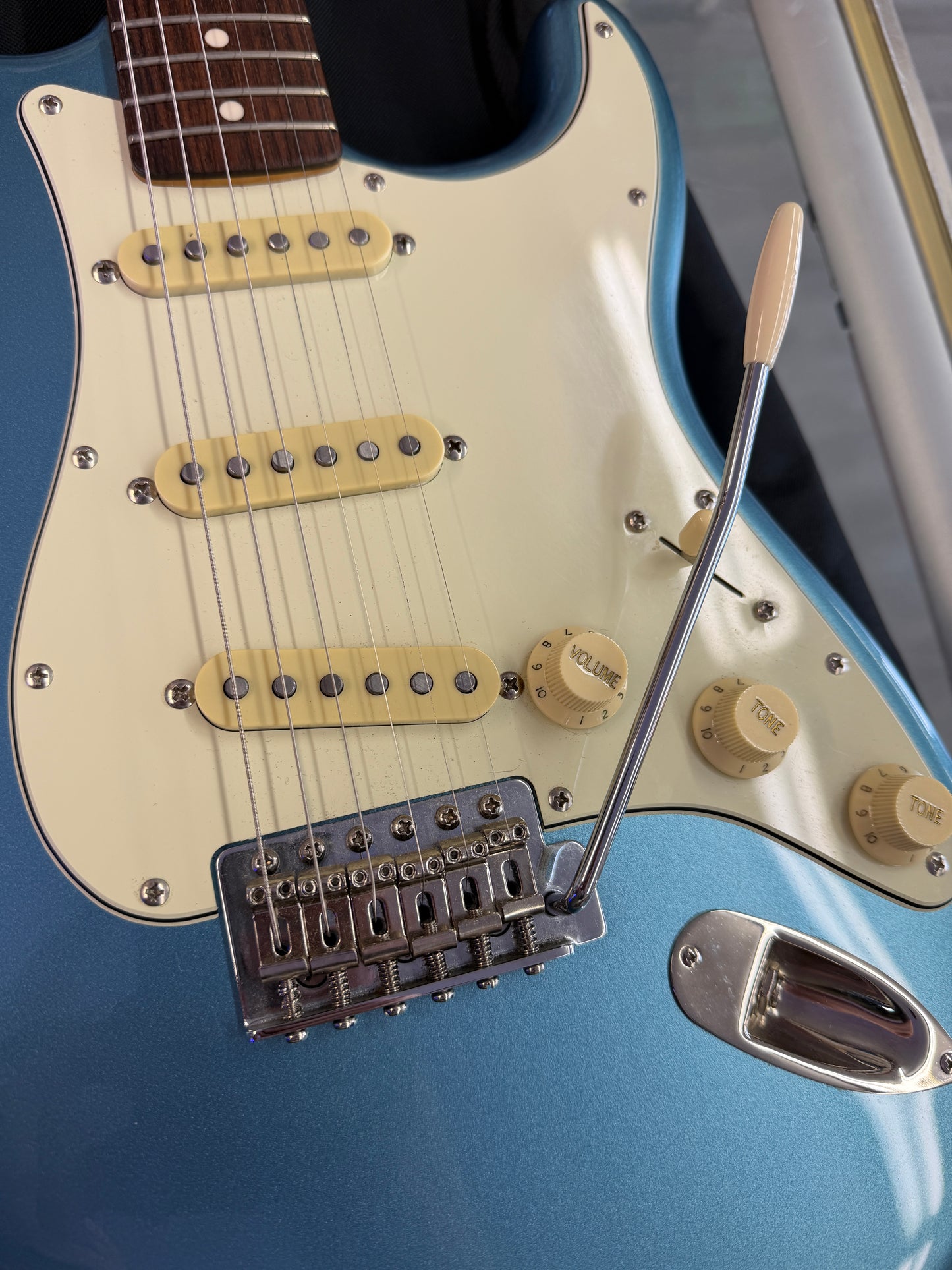 2013 Squier Classic Vibe '60s Stratocaster