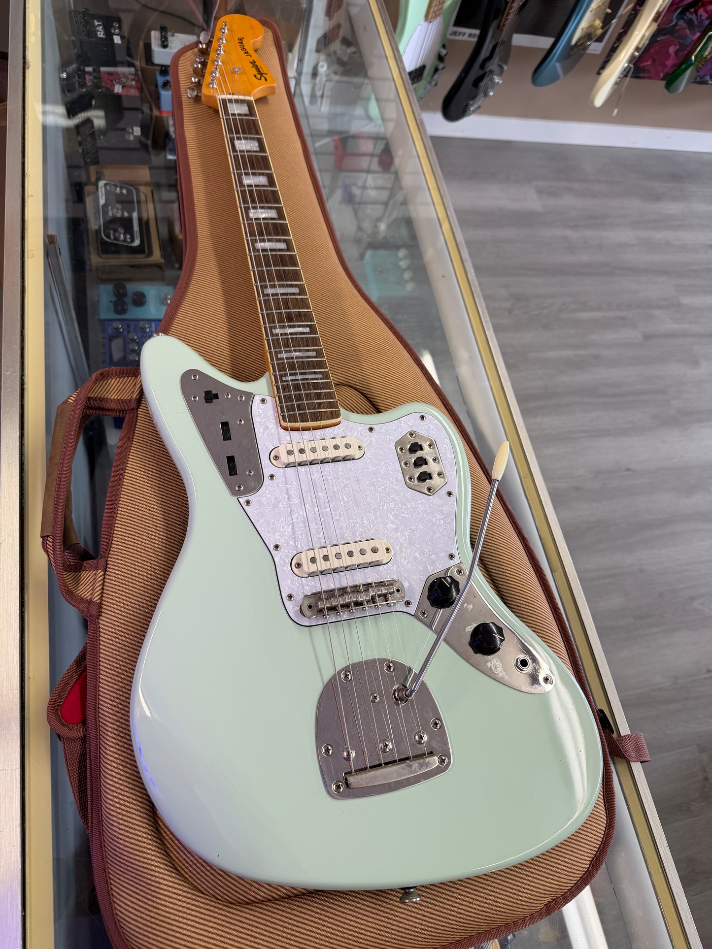 2022 Squier Classic Vibe '70's Jaguar