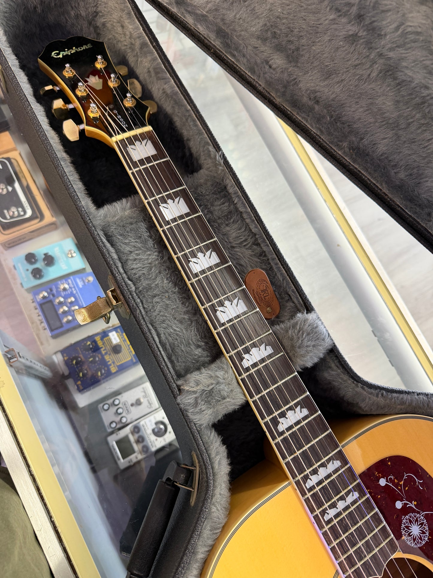 1999 Epiphone EJ-200