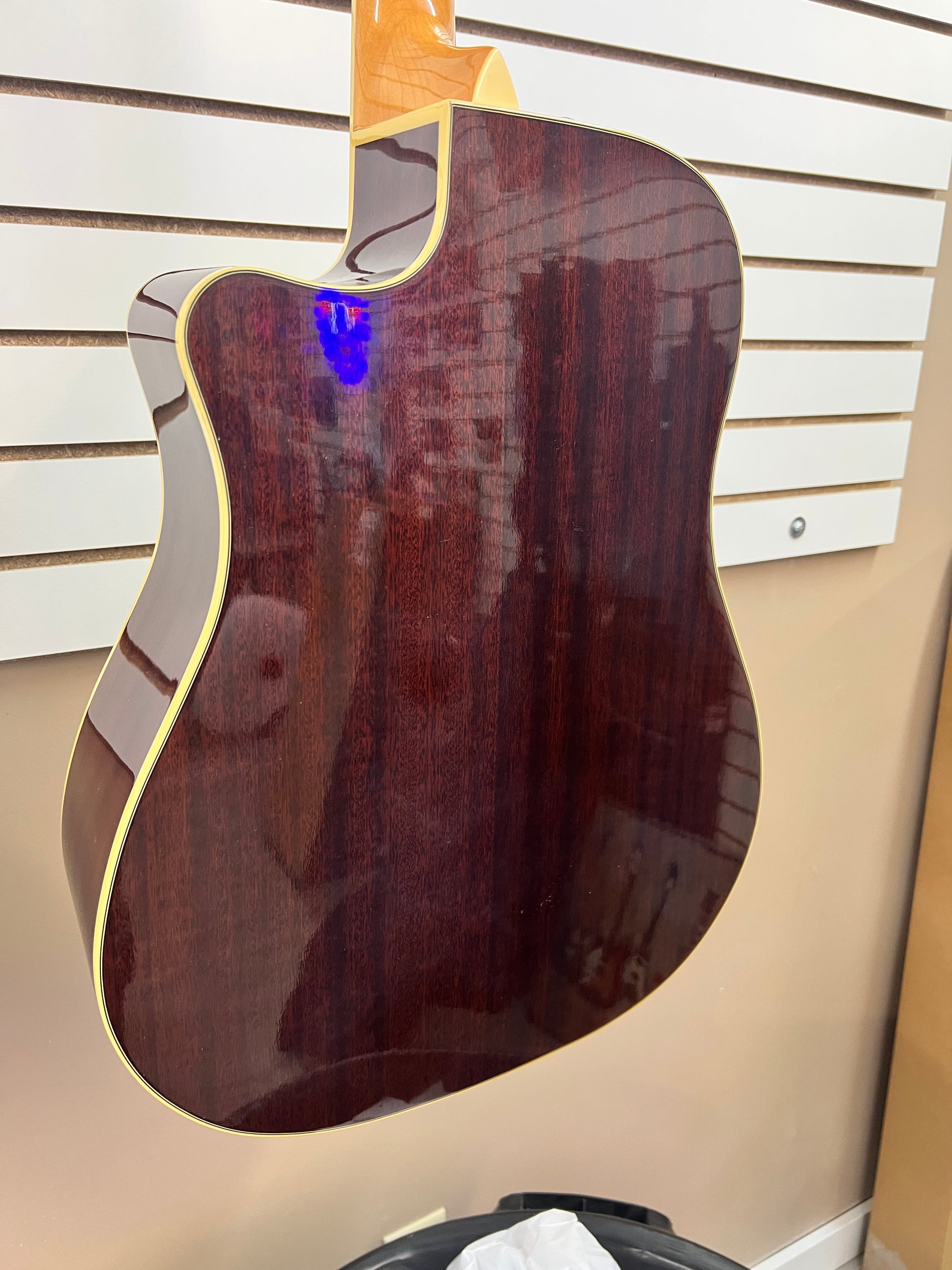 2018 Fender Kingman Acoustic Bass