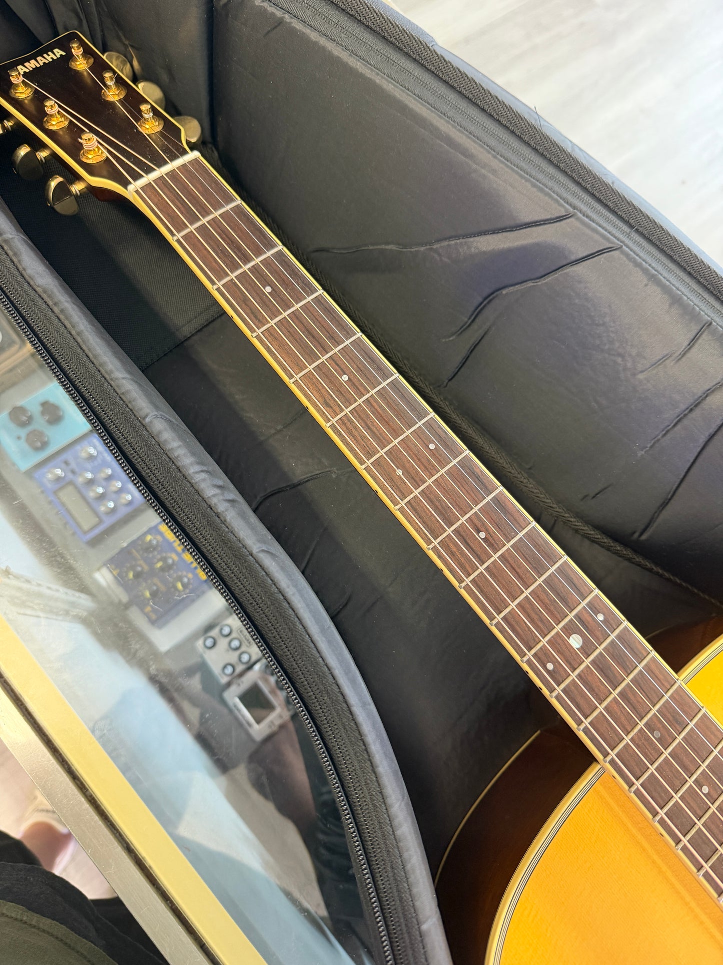 Yamaha LL6M Acoustic Guitar