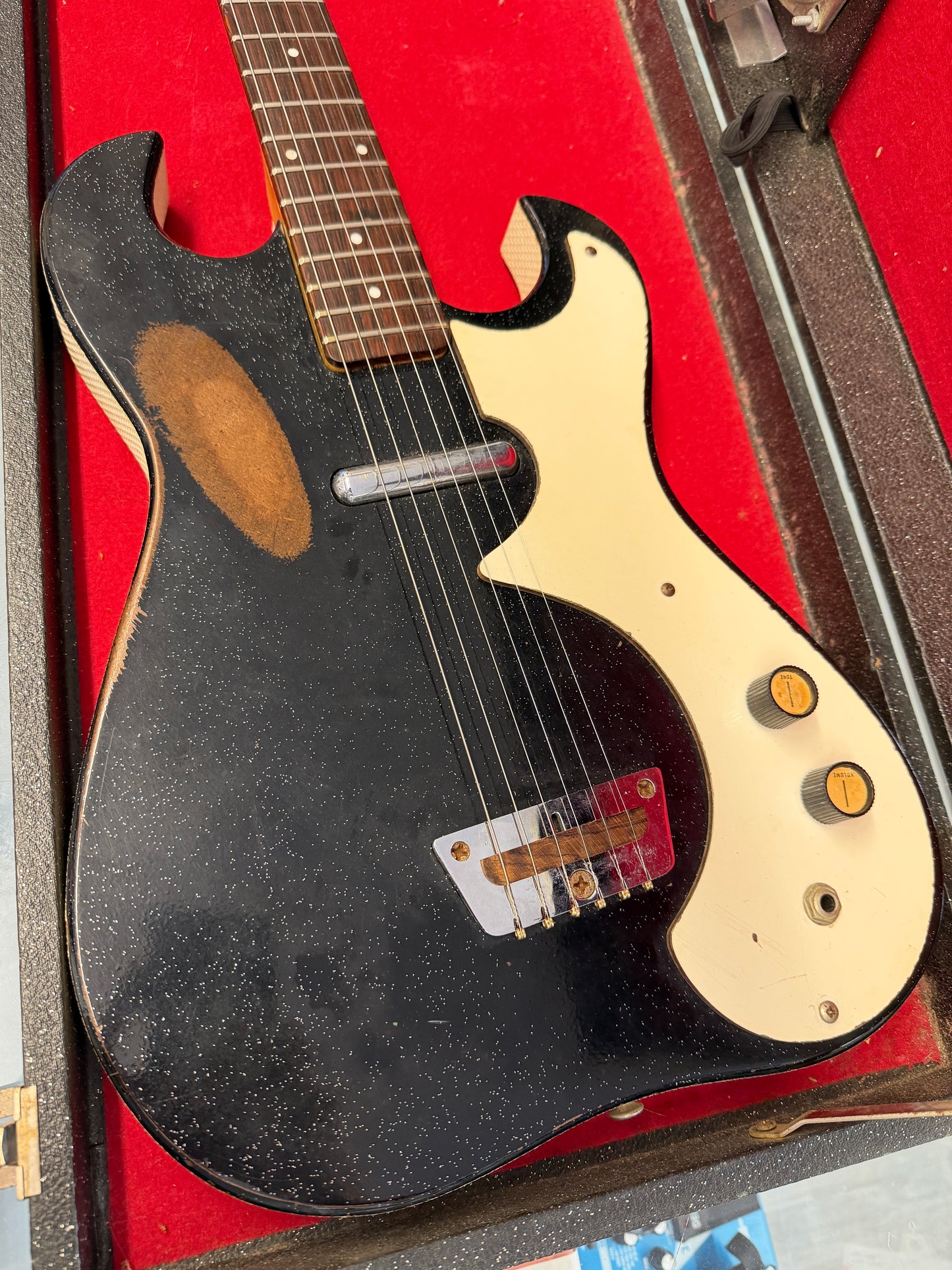 Silvertone 1448 with Case Amp