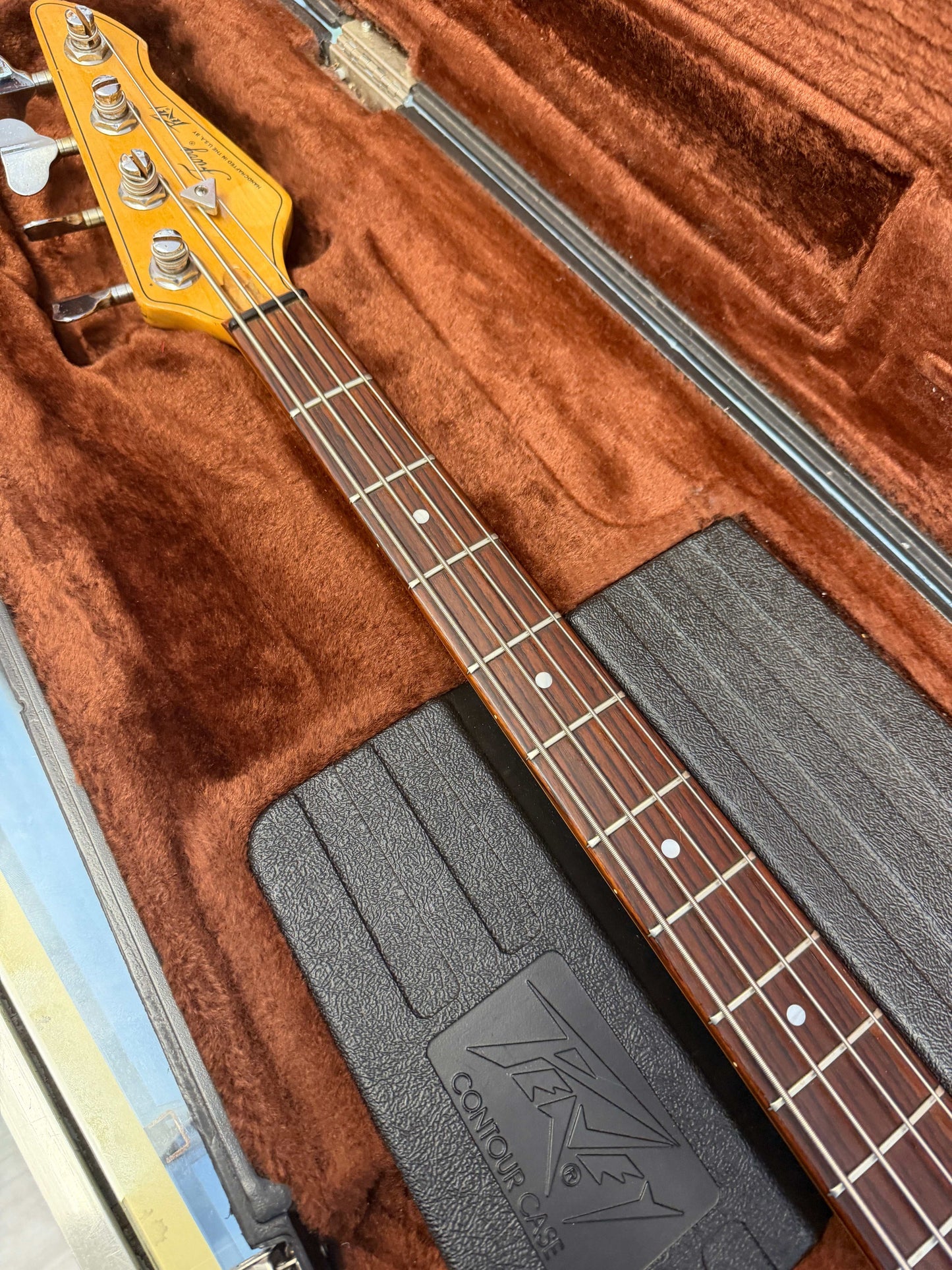 1987 Peavey Fury Bass Guitar