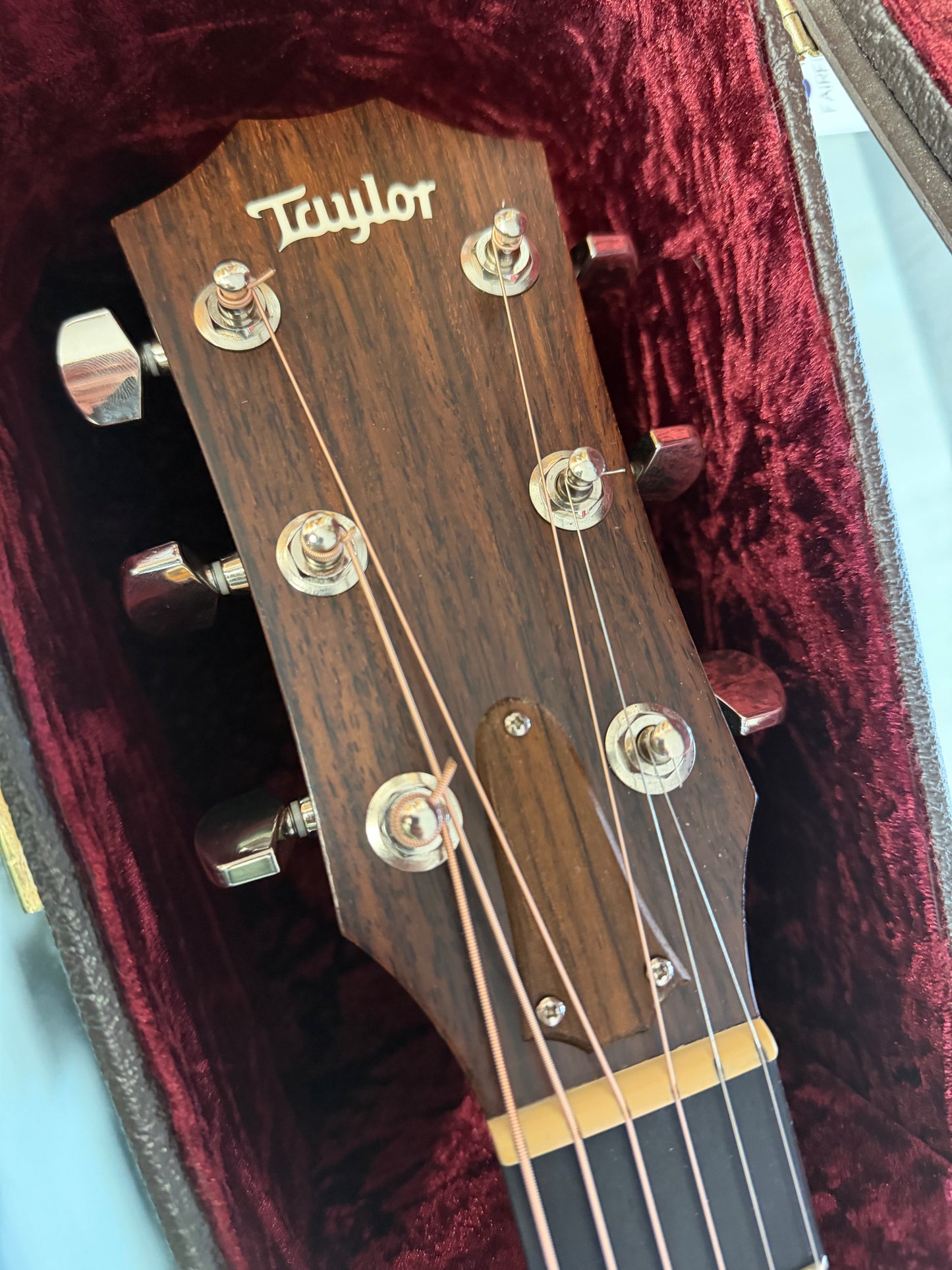 2015 Taylor 320e Acoustic Guitar