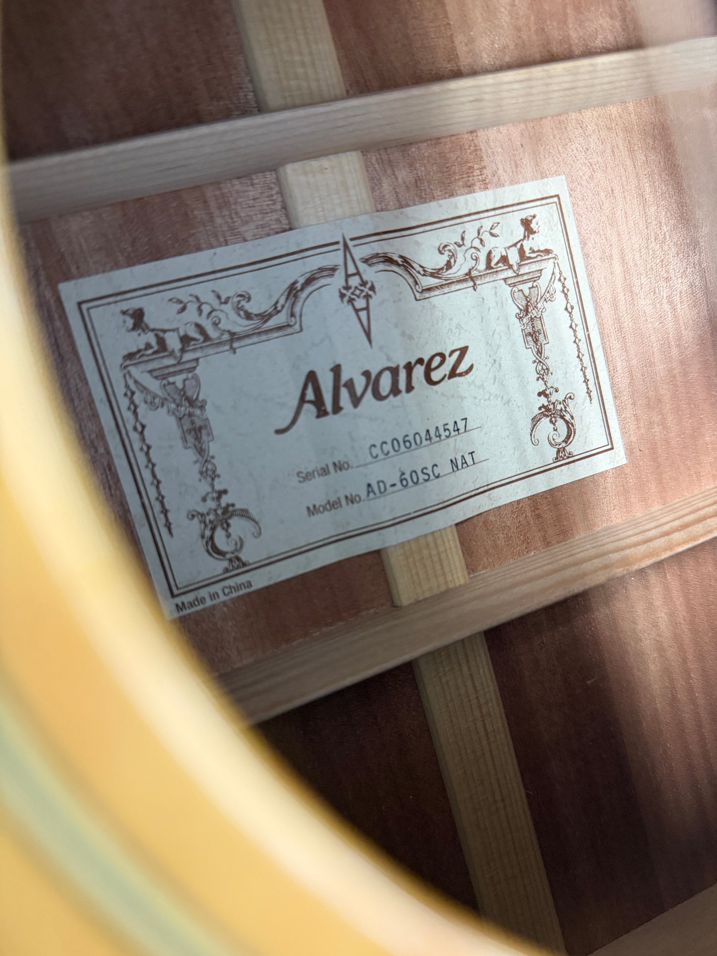 Alvarez AD-60sc NAT Acoustic Guitar