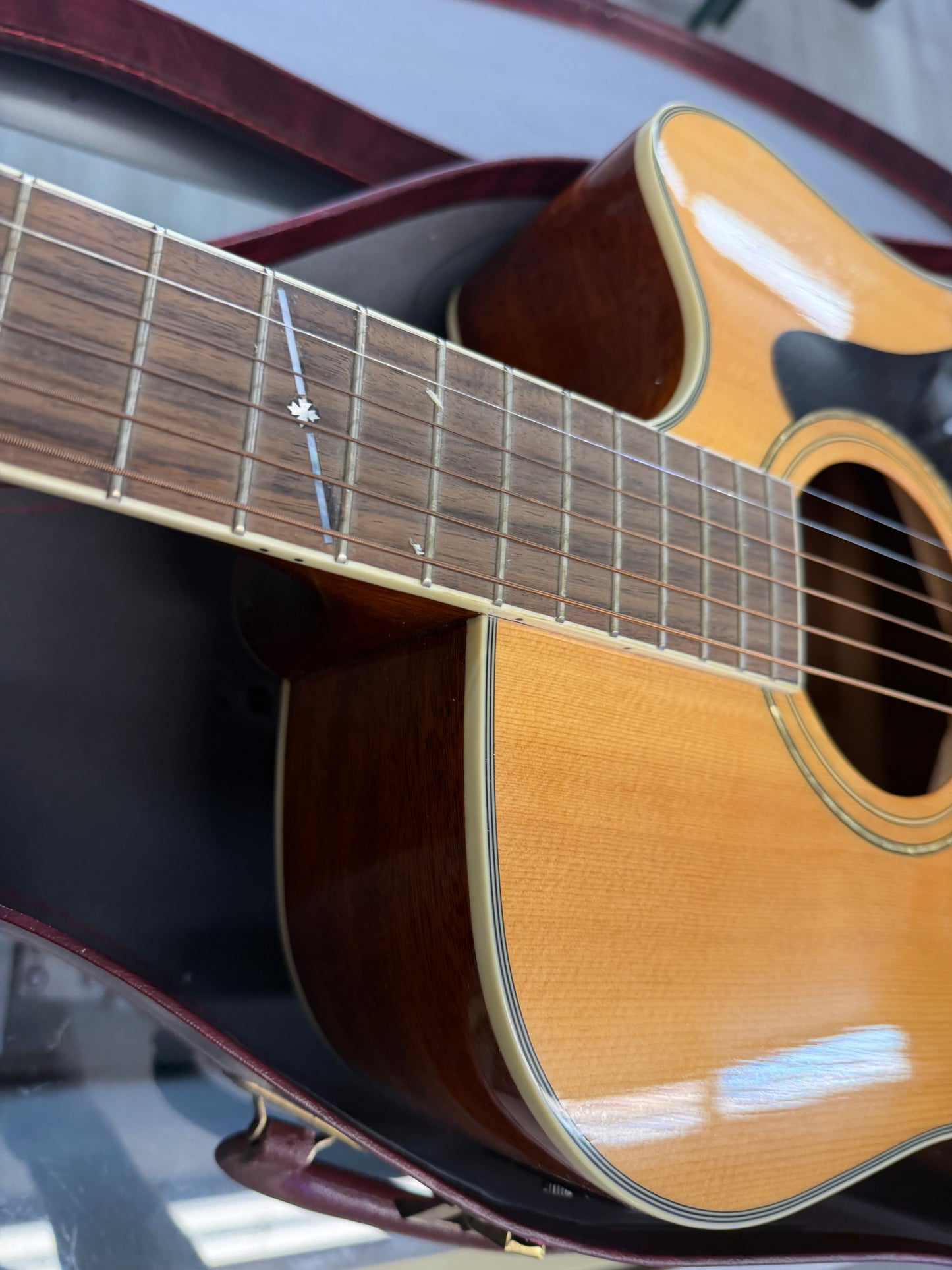 Alvarez AD-60sc NAT Acoustic Guitar