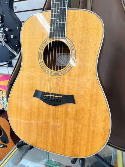 2011 Taylor DN3 (Solid wood, made in USA)