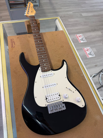 Peavey Raptor Ext Electric Guitar