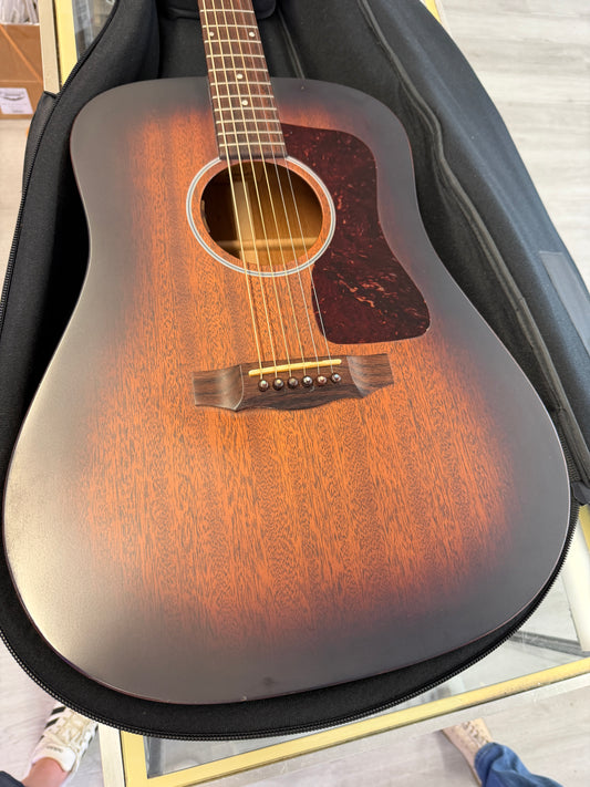2016 Guild USA D-20E Acoustic Guitar