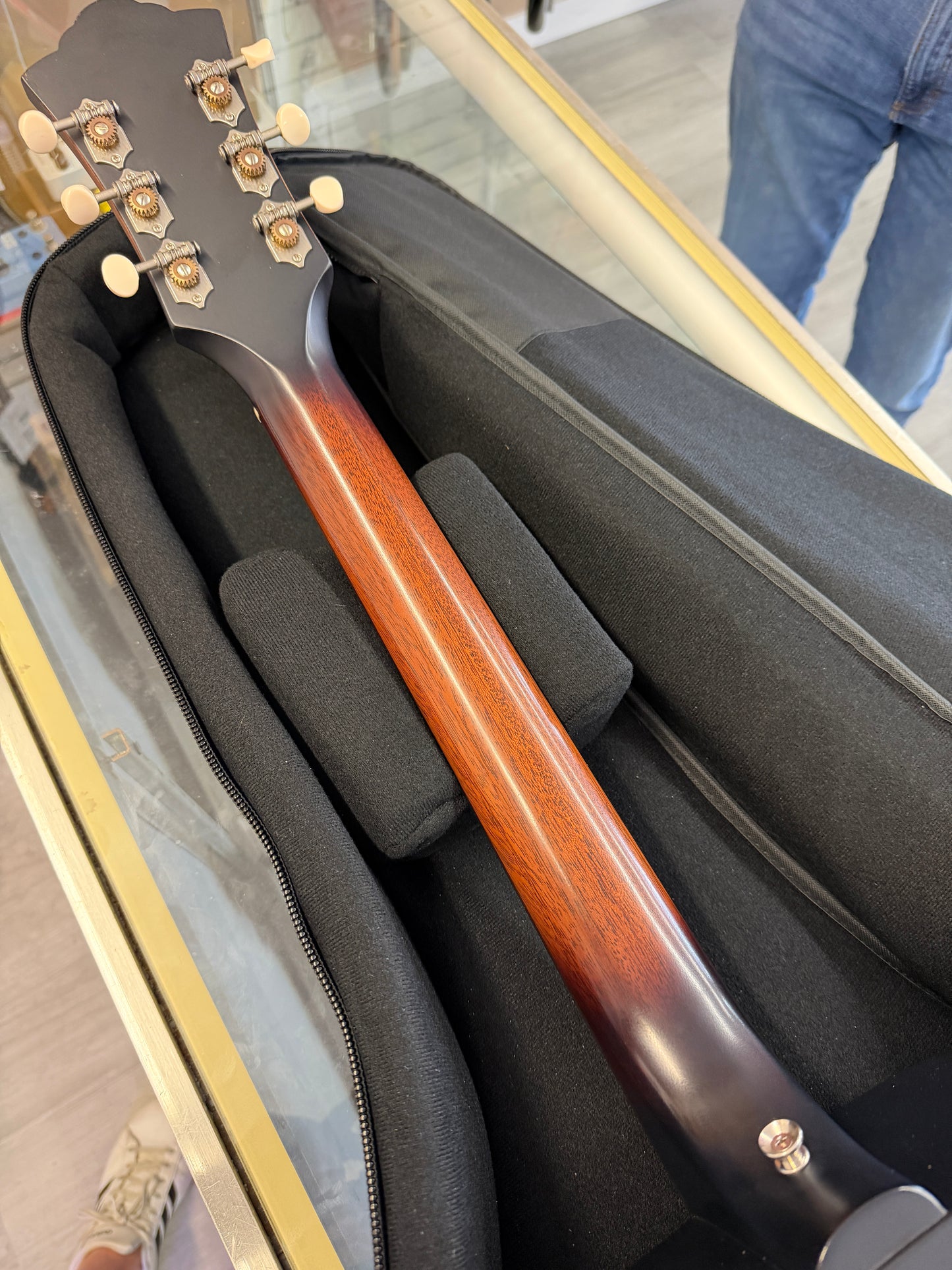 2016 Guild USA D-20E Acoustic Guitar