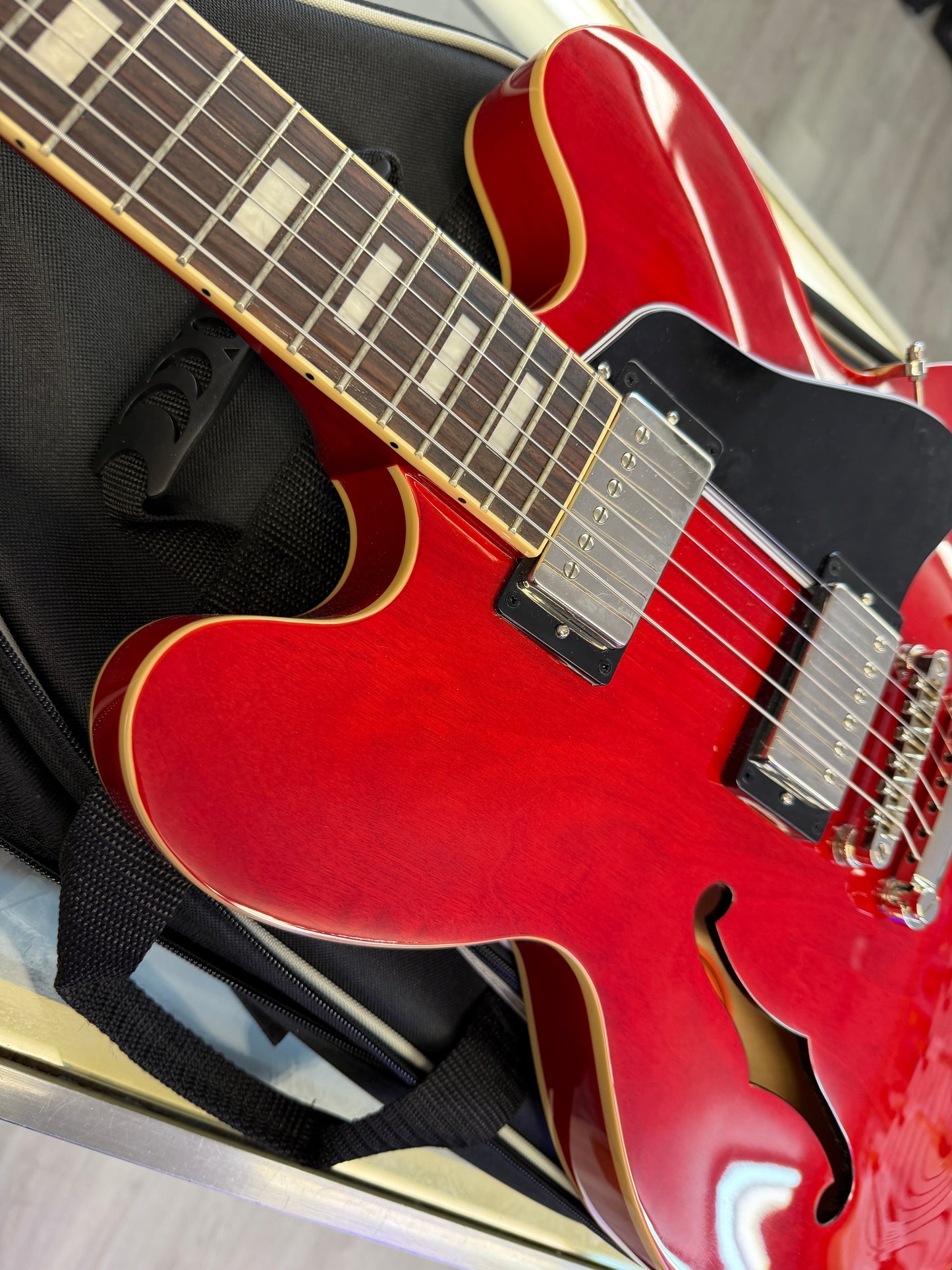 2025 Epiphone ES-335 Block Electric Guitar