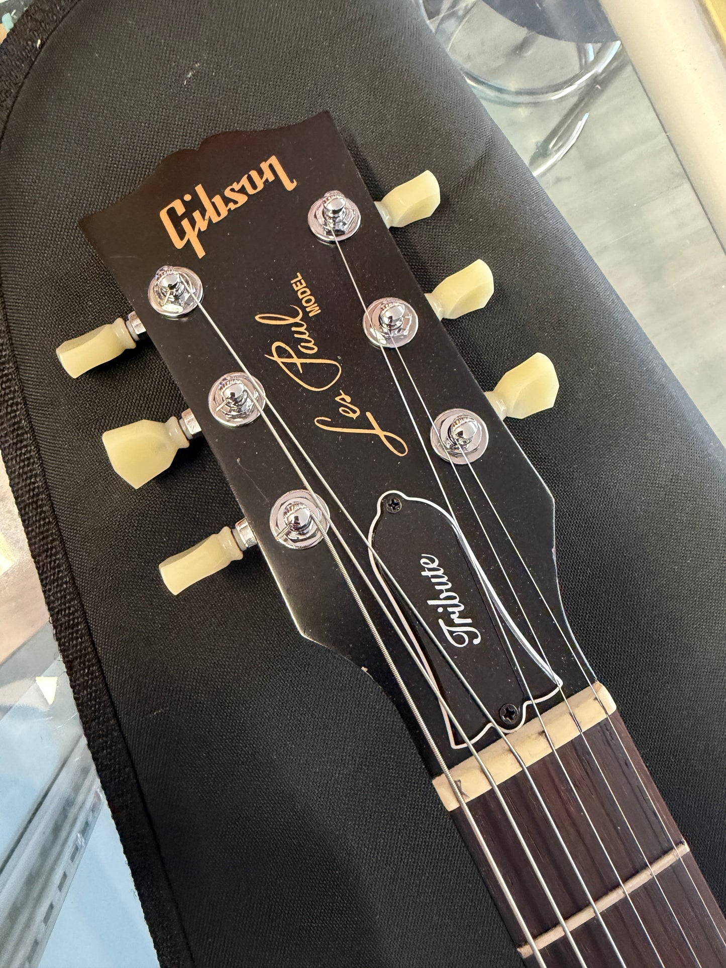 2021 Gibson Les Paul Tribute Electric Guitar
