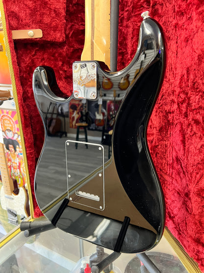 2019 Fender American Performer Stratocaster w/ Lipstick pickups.