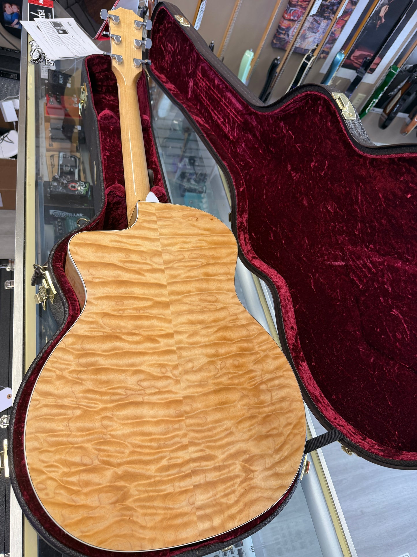 2017 Taylor 214ce-QM DLX Acoustic Guitar