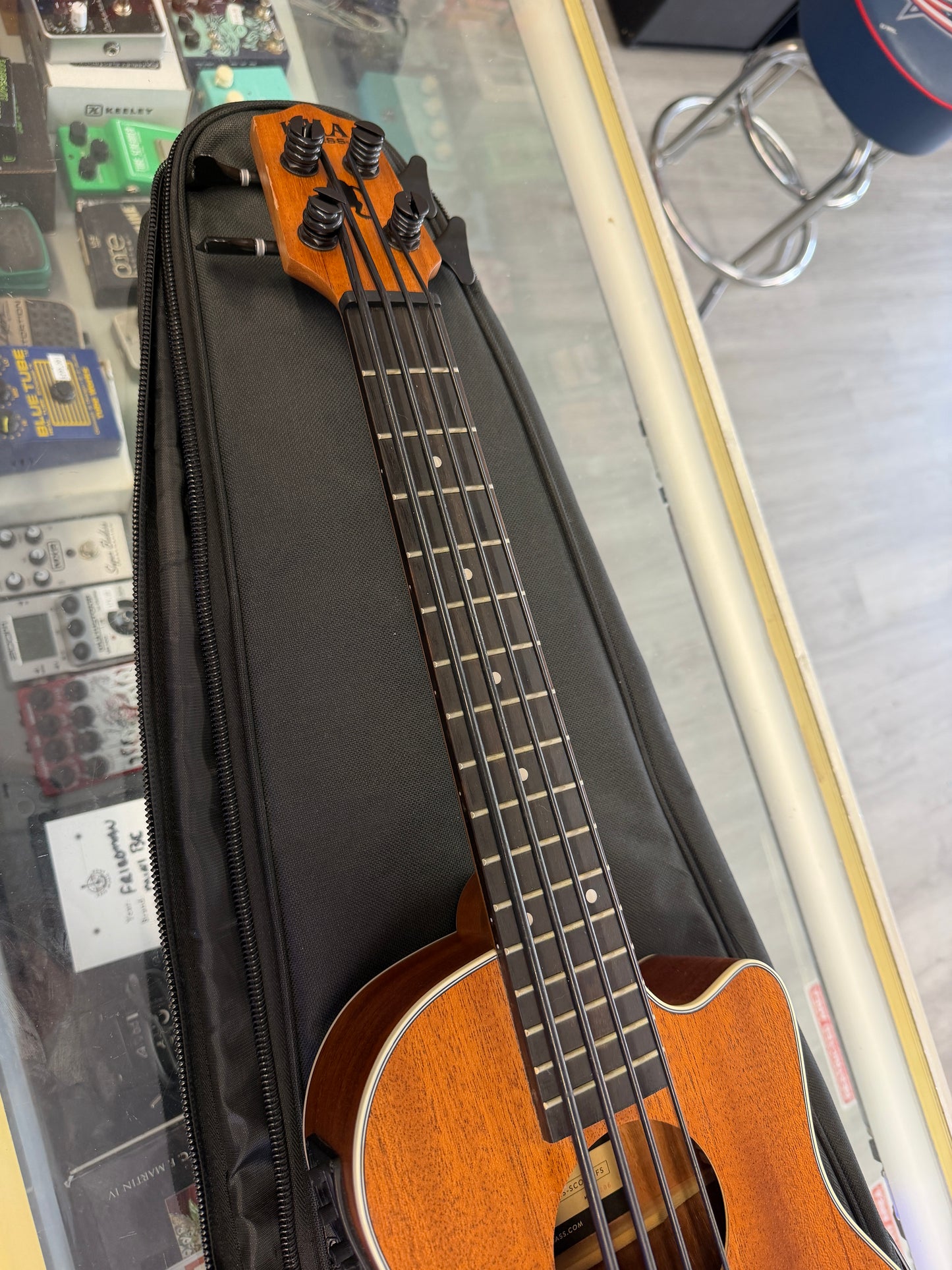 UBASS SCOUT FS Acoustic Bass Ukulele